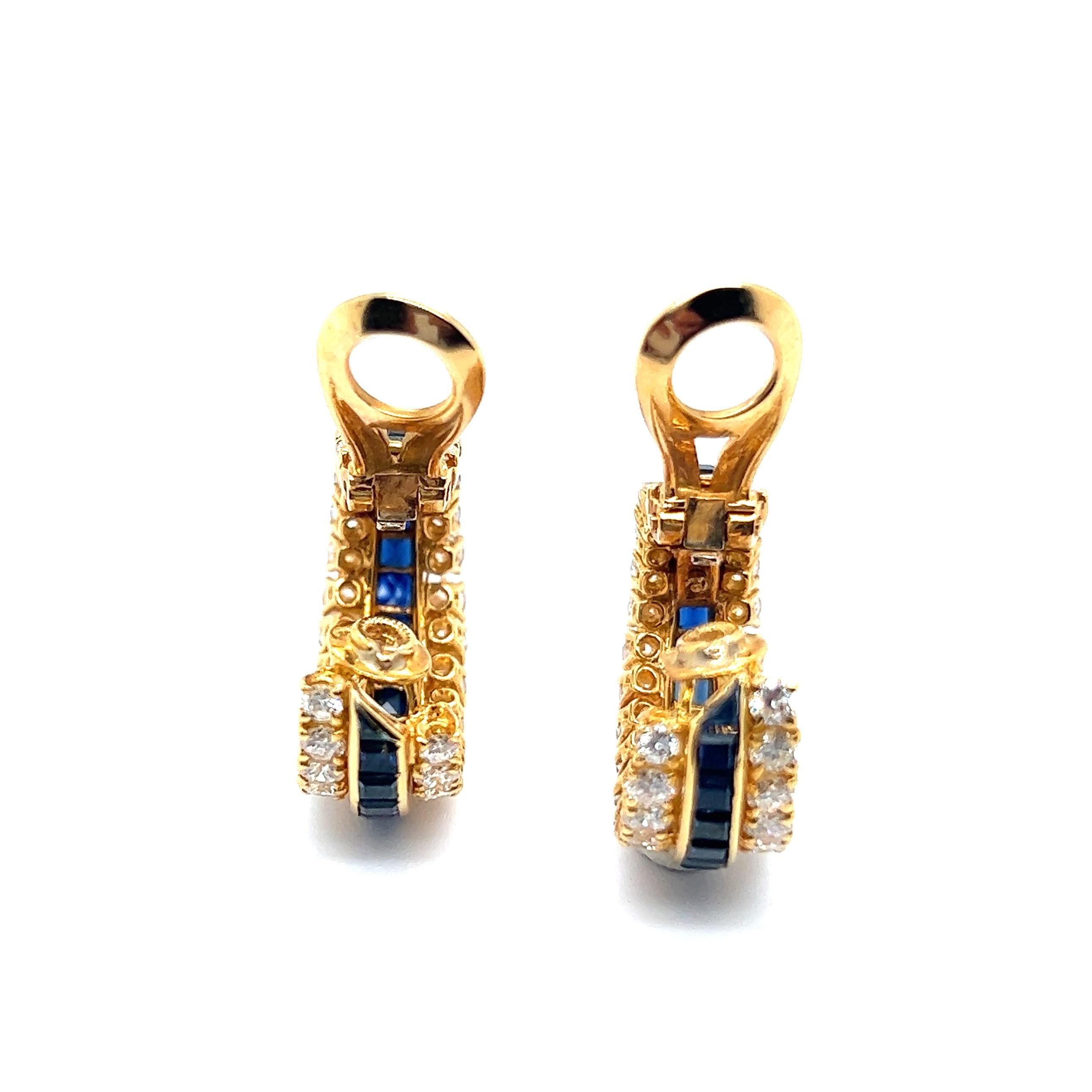 Elegant Van Cleef & Arpels Earclips in 18K Gold with Sapphires and Diamonds In Good Condition In Lucerne, CH