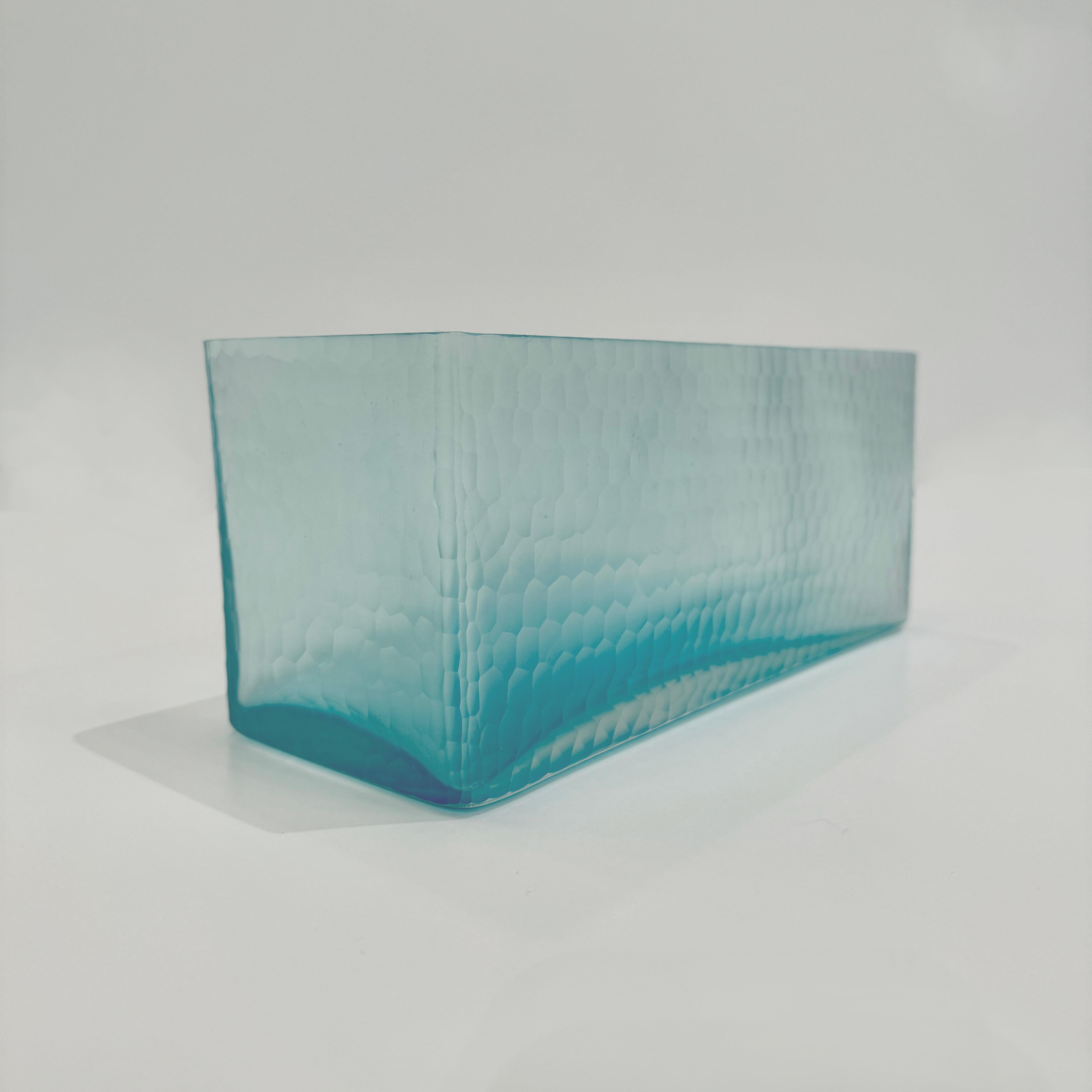 Italiano Eleganza del vaso in vetro di Murano di Venini (1950, Italia) in vendita
