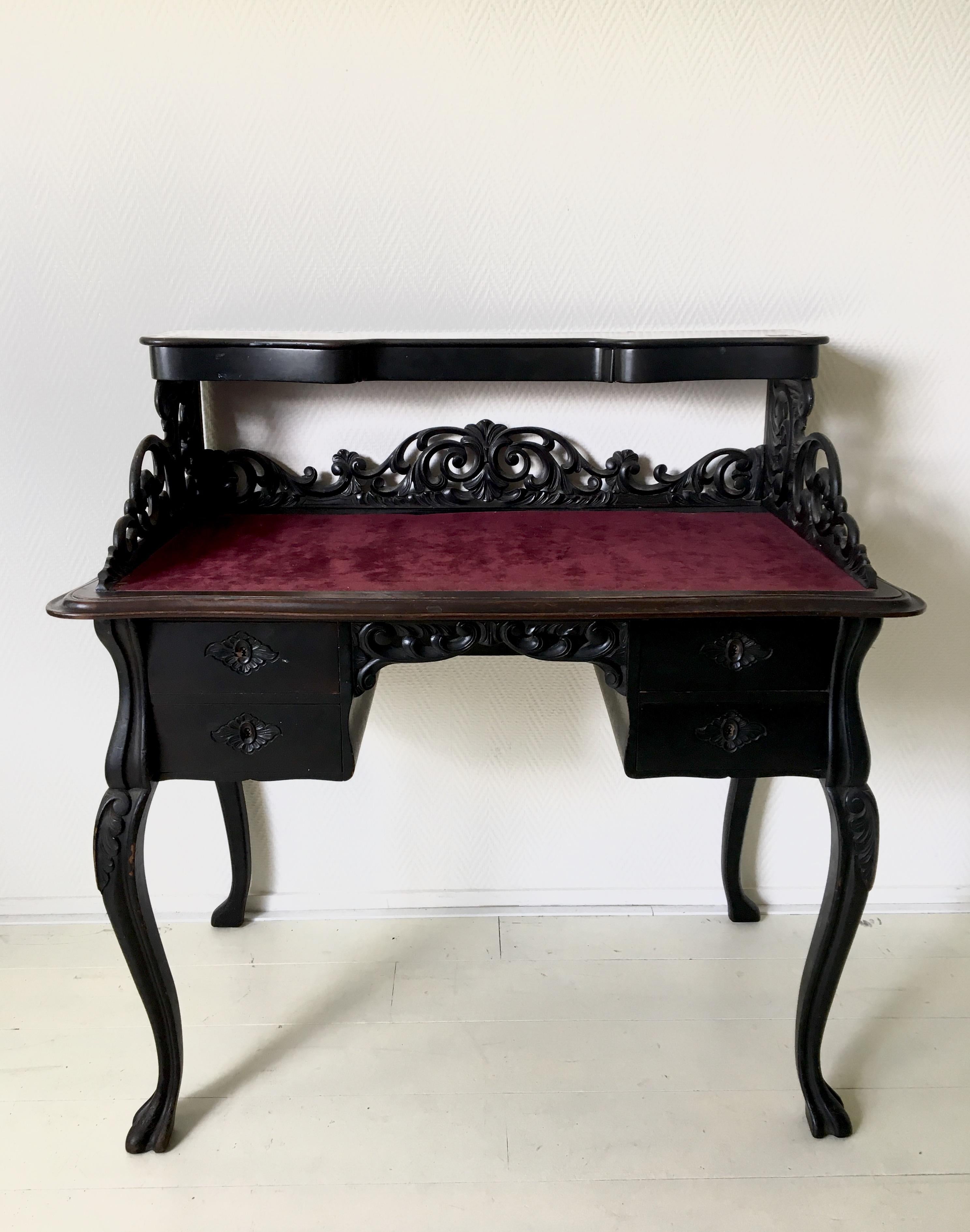 Elegant Victorian Black and Red Desk, Writing Table, Secretaire 3