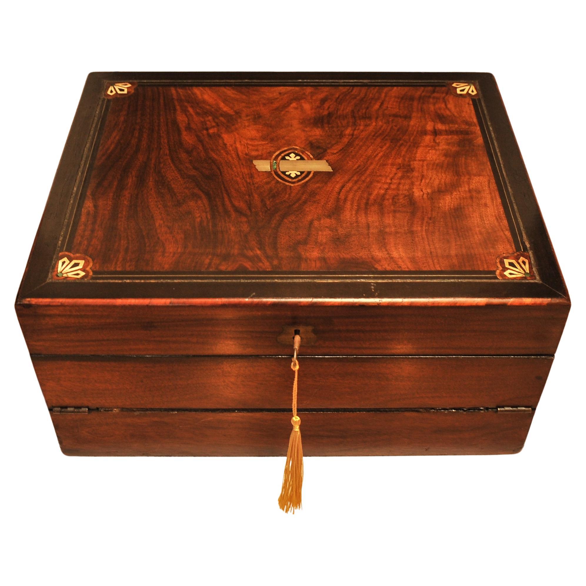 British Elegant Victorian Flame Mahogany Writing Slope & Stationary Leather Interior For Sale