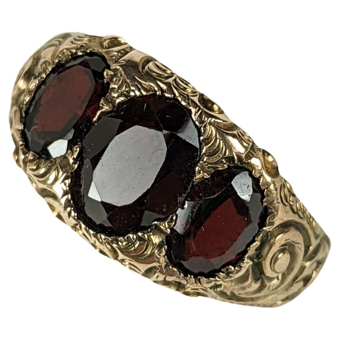 Elegant Victorian Garnet 3 Stone Ring For Sale