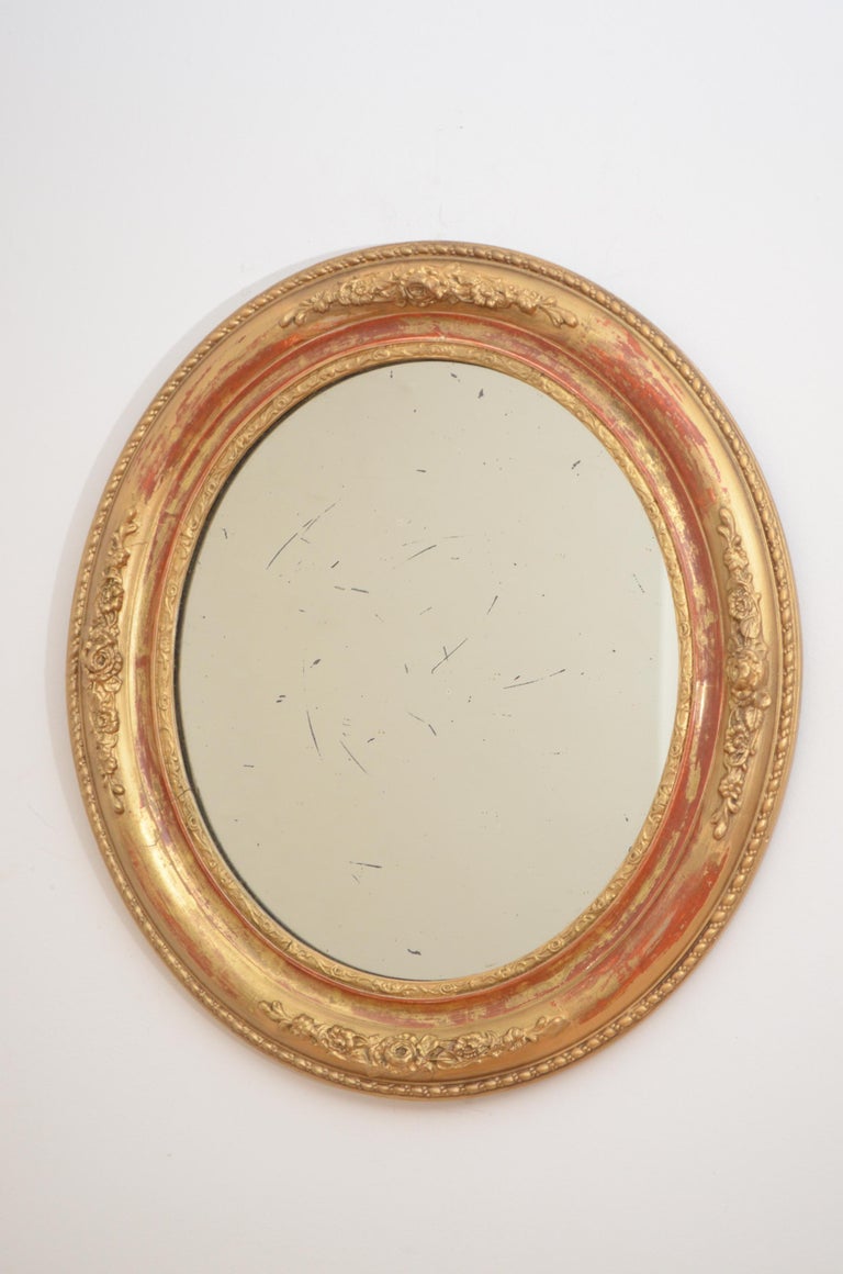 Elegant Victorian Giltwood Wall Mirror For Sale at 1stDibs