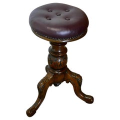Elegante sgabello vittoriano in noce e pelle