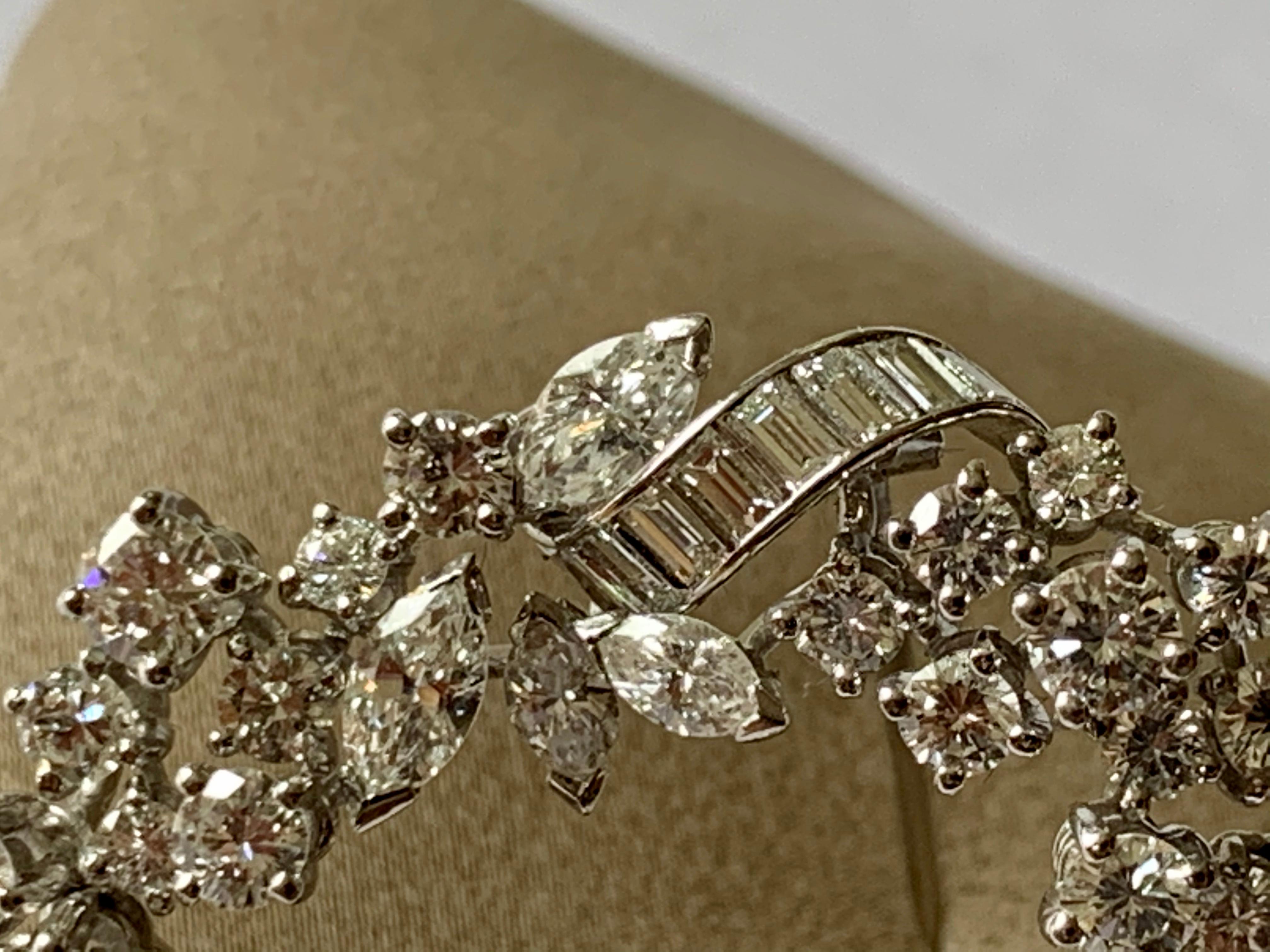 Elegant Vintage 18 Karat White Gold Circular Diamond Brooch by Meister Zurich For Sale 4
