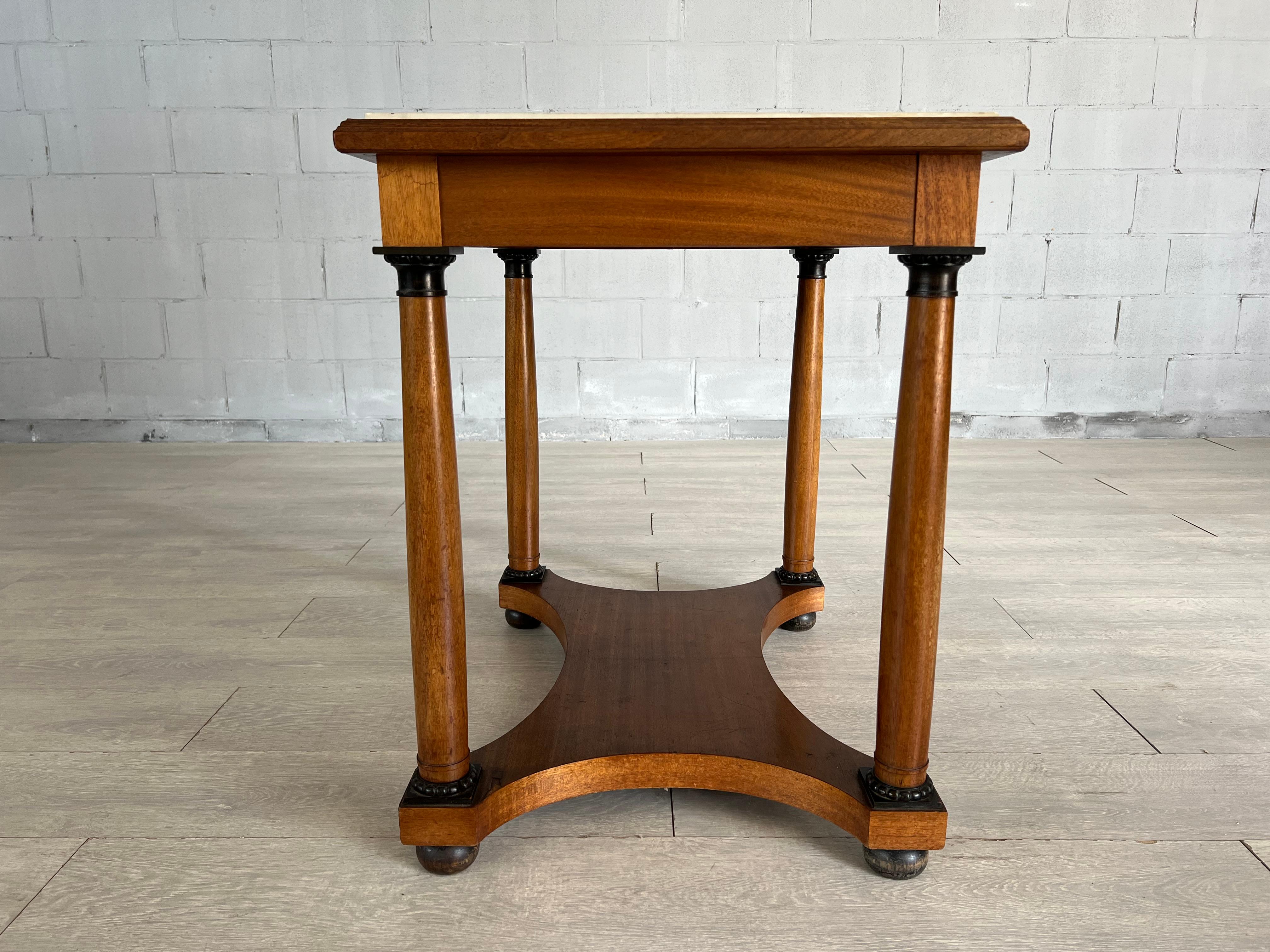 Elegant Vintage Art Deco Biedermeier Accent Console Table or Lady Desk For Sale 2