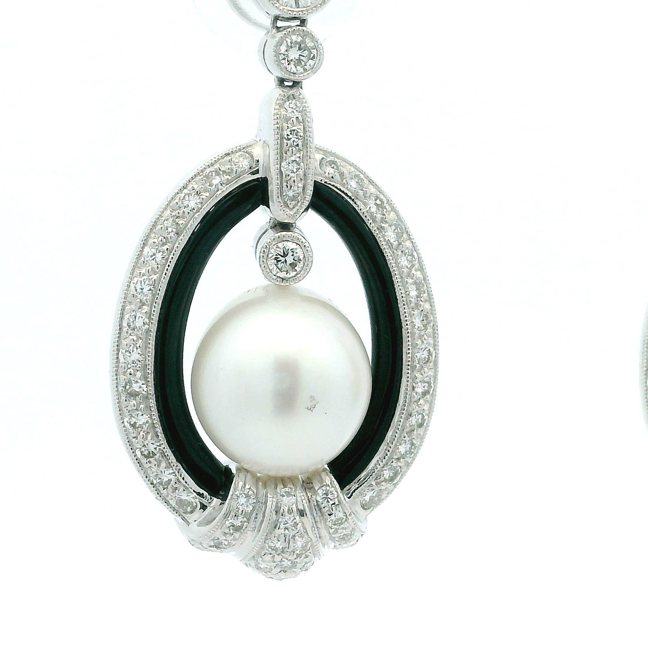 Elegant Vintage Diamond, Onyx & South Sea Pearl Drop Earrings in 18K White Gold For Sale 3