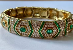 Elegant Vintage Emerald and Diamond 18 Karat Gold Bracelet by Meister Zurich