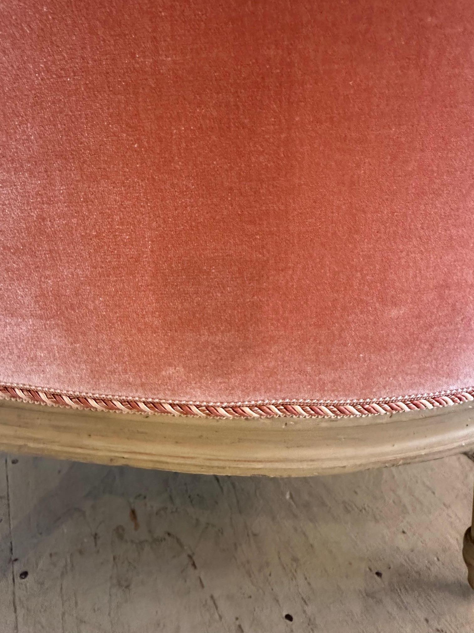 Elegant Vintage French Style Painted and Velvet Bergere Chair For Sale 5