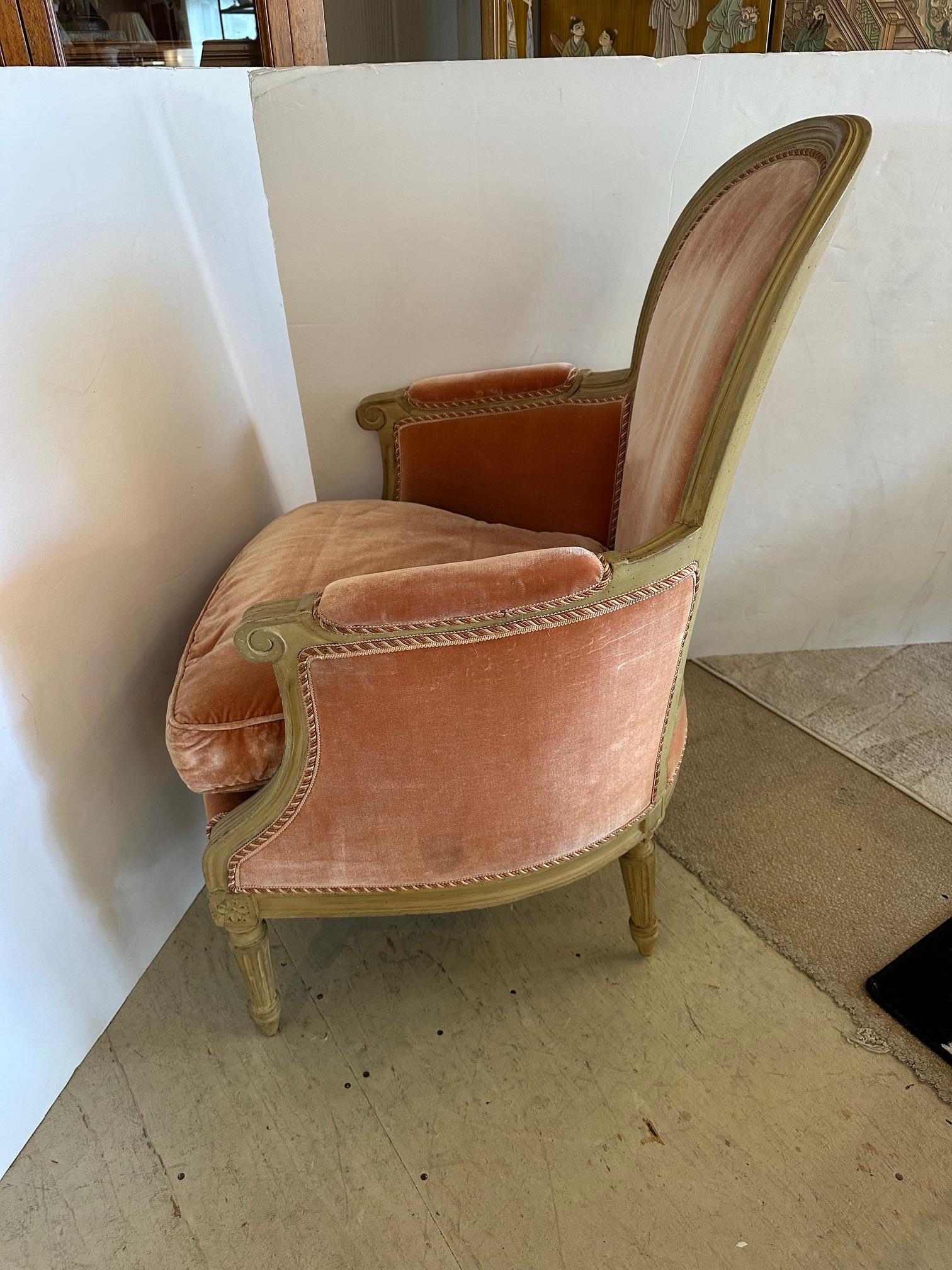 Elegant Vintage French Style Painted and Velvet Bergere Chair For Sale 6
