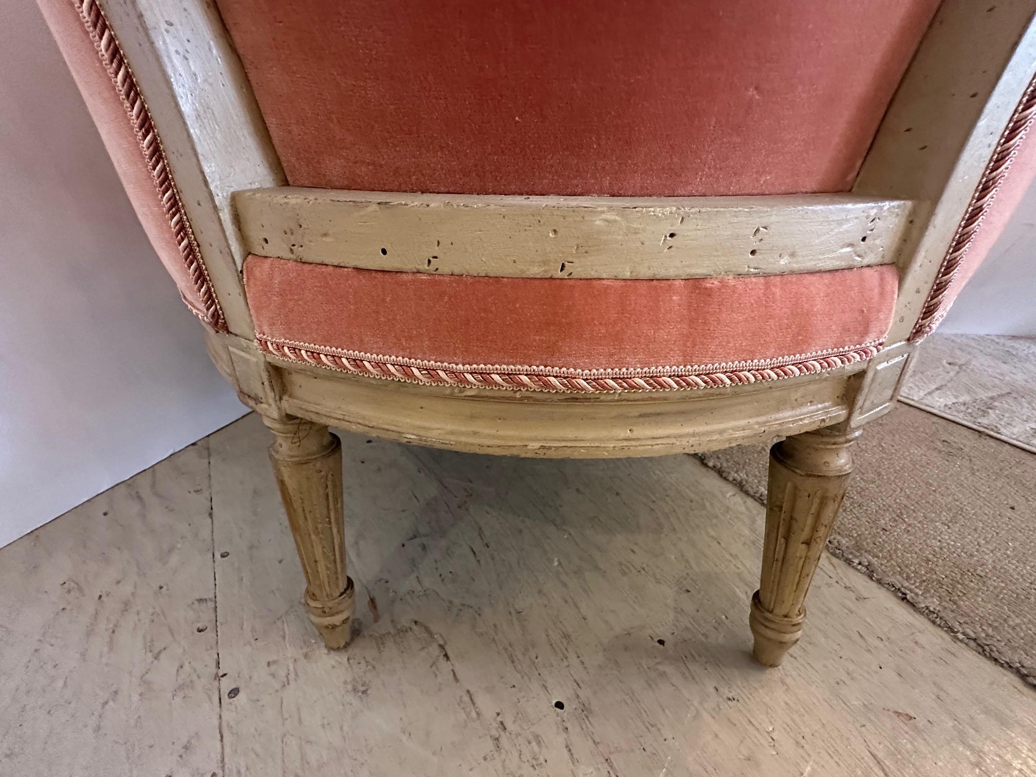 Elegant Vintage French Style Painted and Velvet Bergere Chair For Sale 3