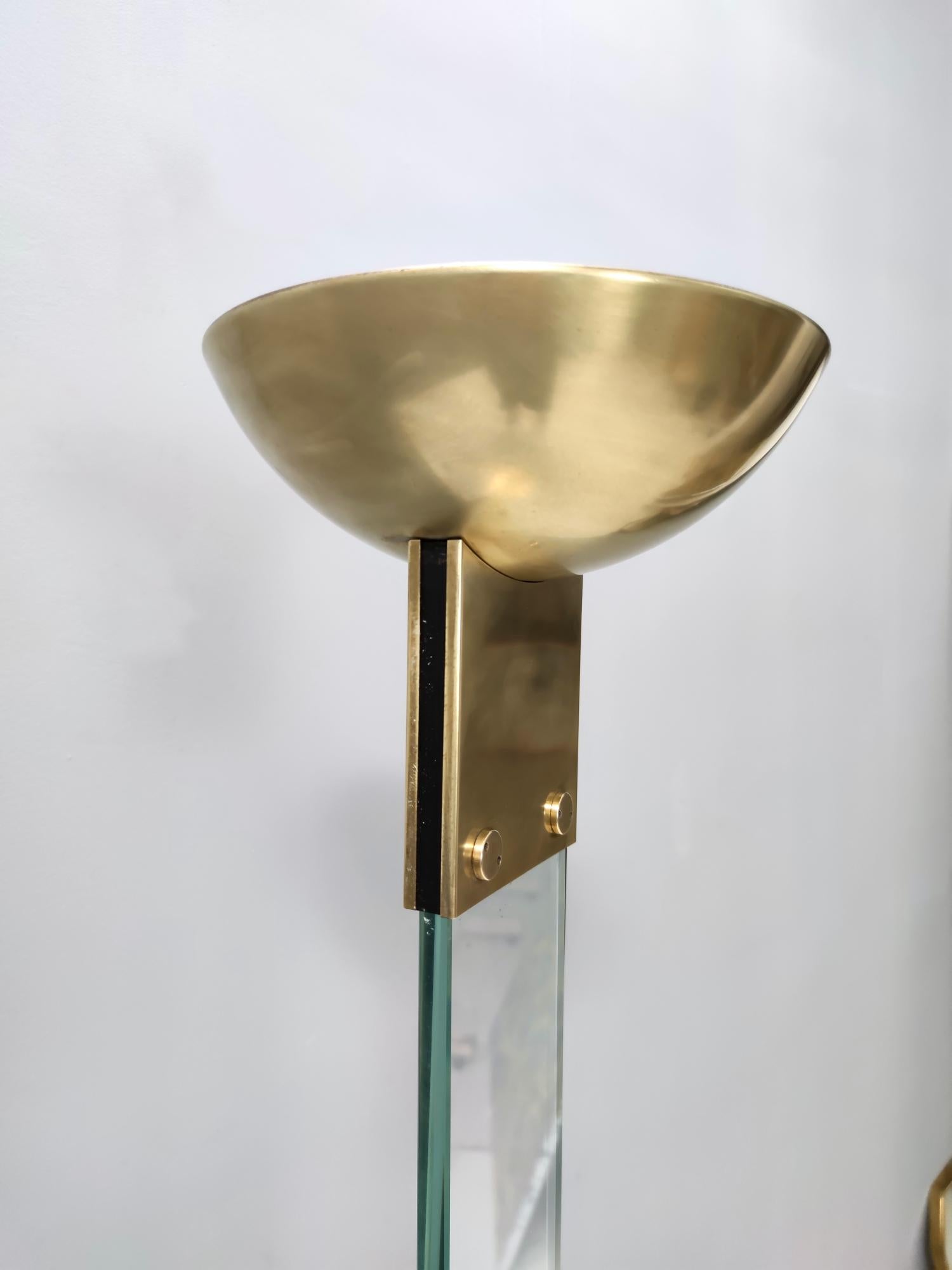 Elegant Postmodern Glass, Brass and Varnished Metal Floor Lamp, Italy, 1980s For Sale 1