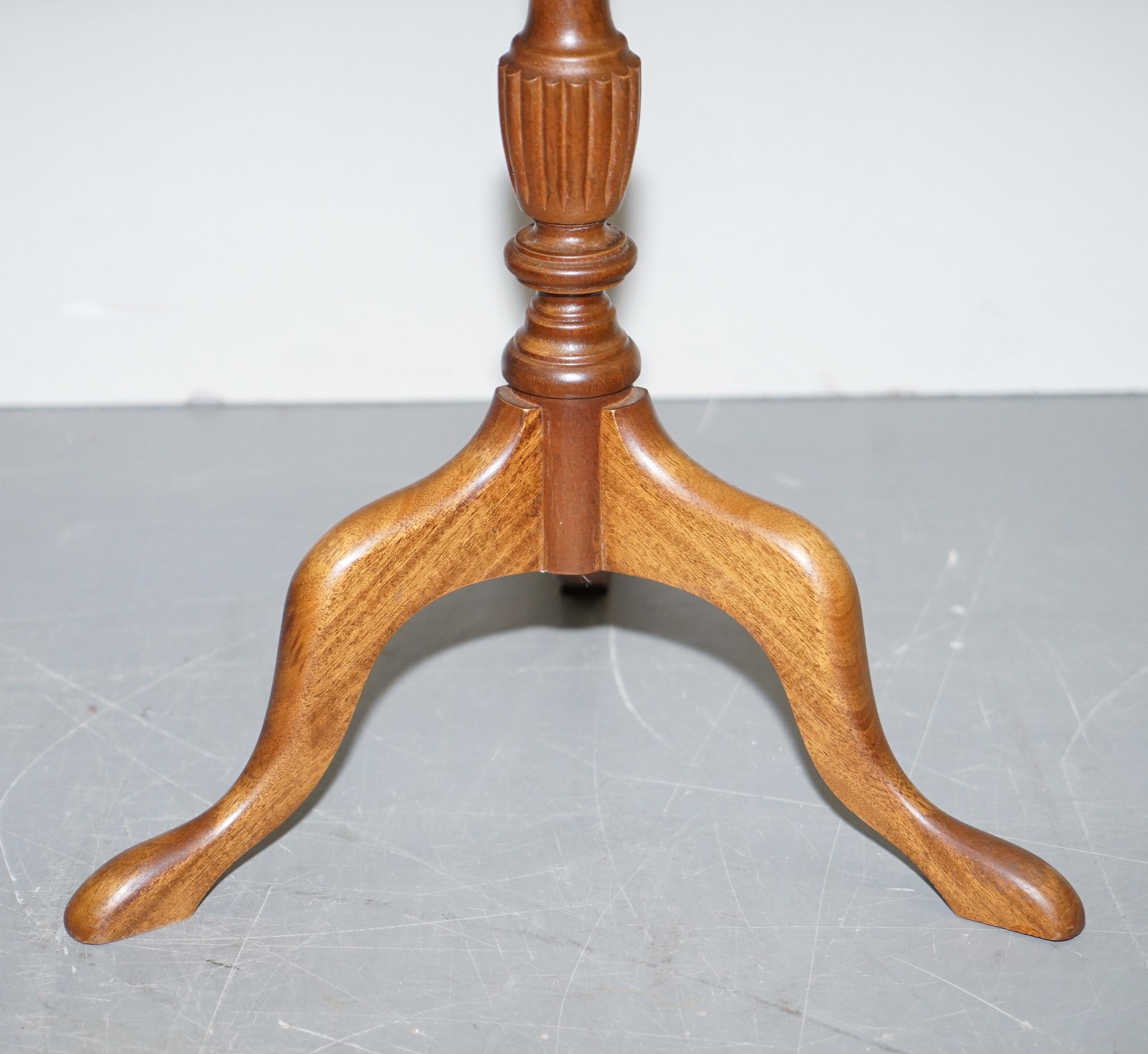 20th Century Elegant Vintage Hardwood Tripod Lamp Side End Wine Occasional Table Bowed Top For Sale