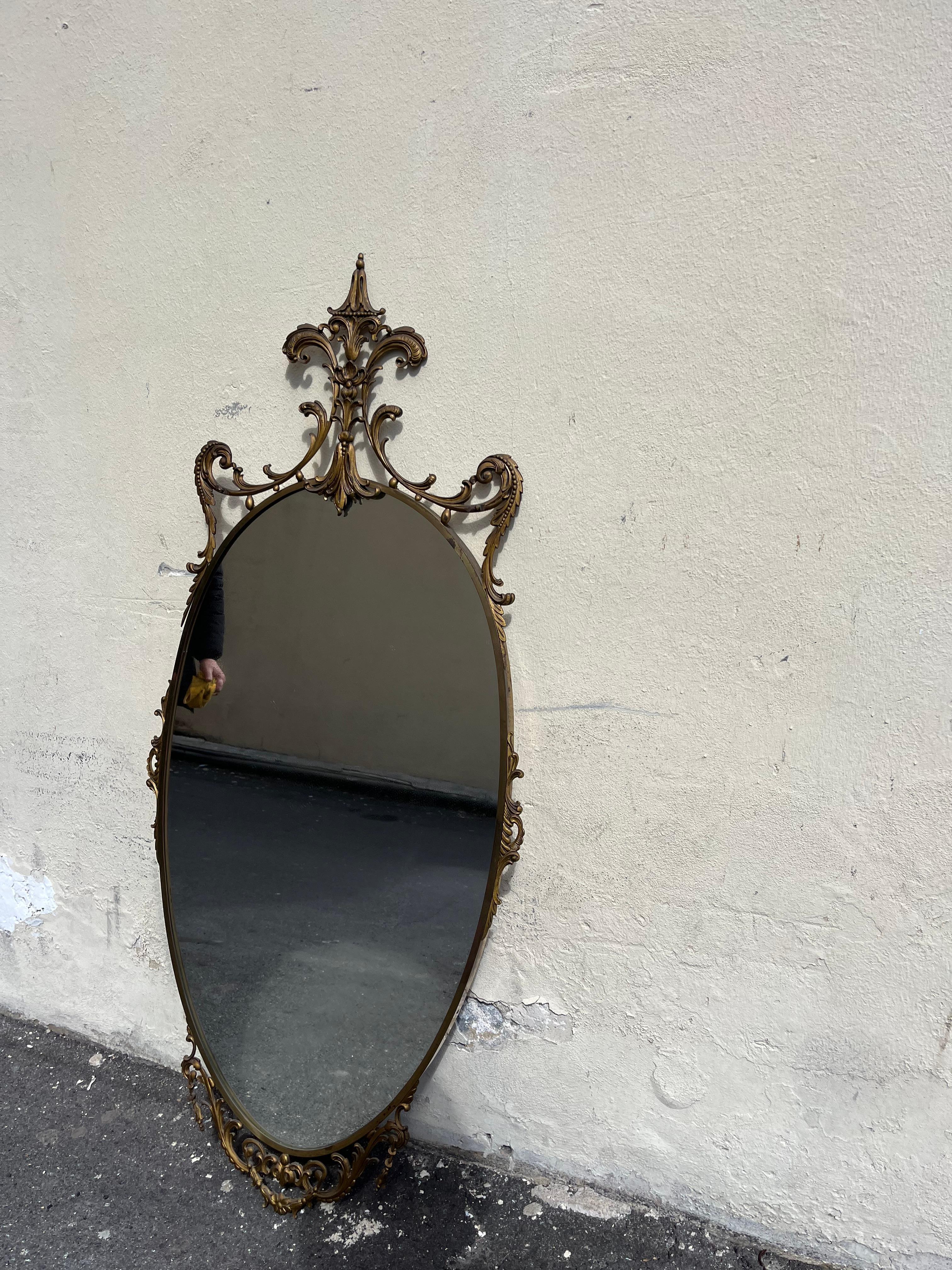 Italian Elegant vintage mirror in baroque style in vendita