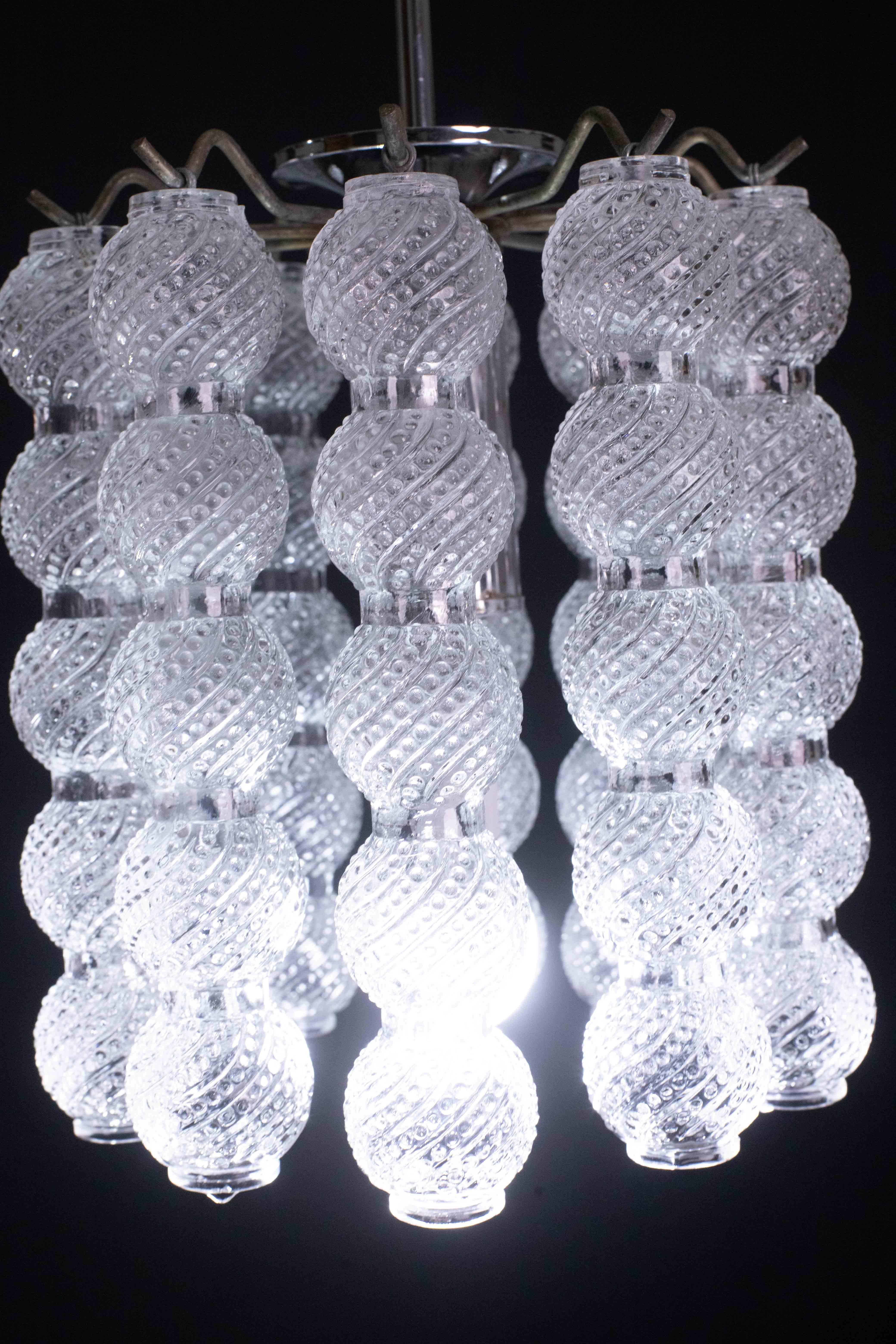 Lustre de Murano élégant, 1970 en vente 4