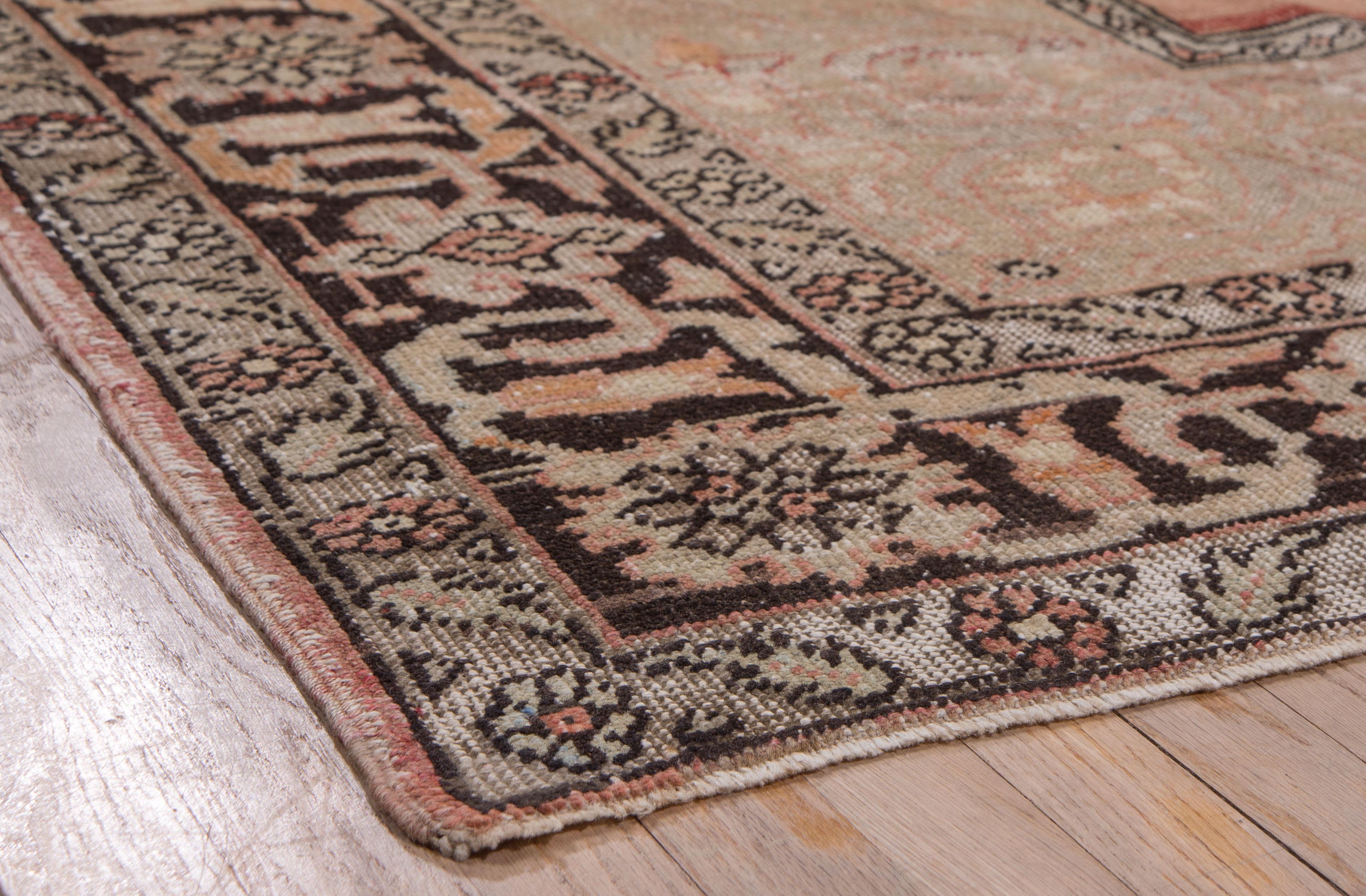 Eleganz Vintage Oushak Großes zentrales Medaillon (Türkisch) im Angebot