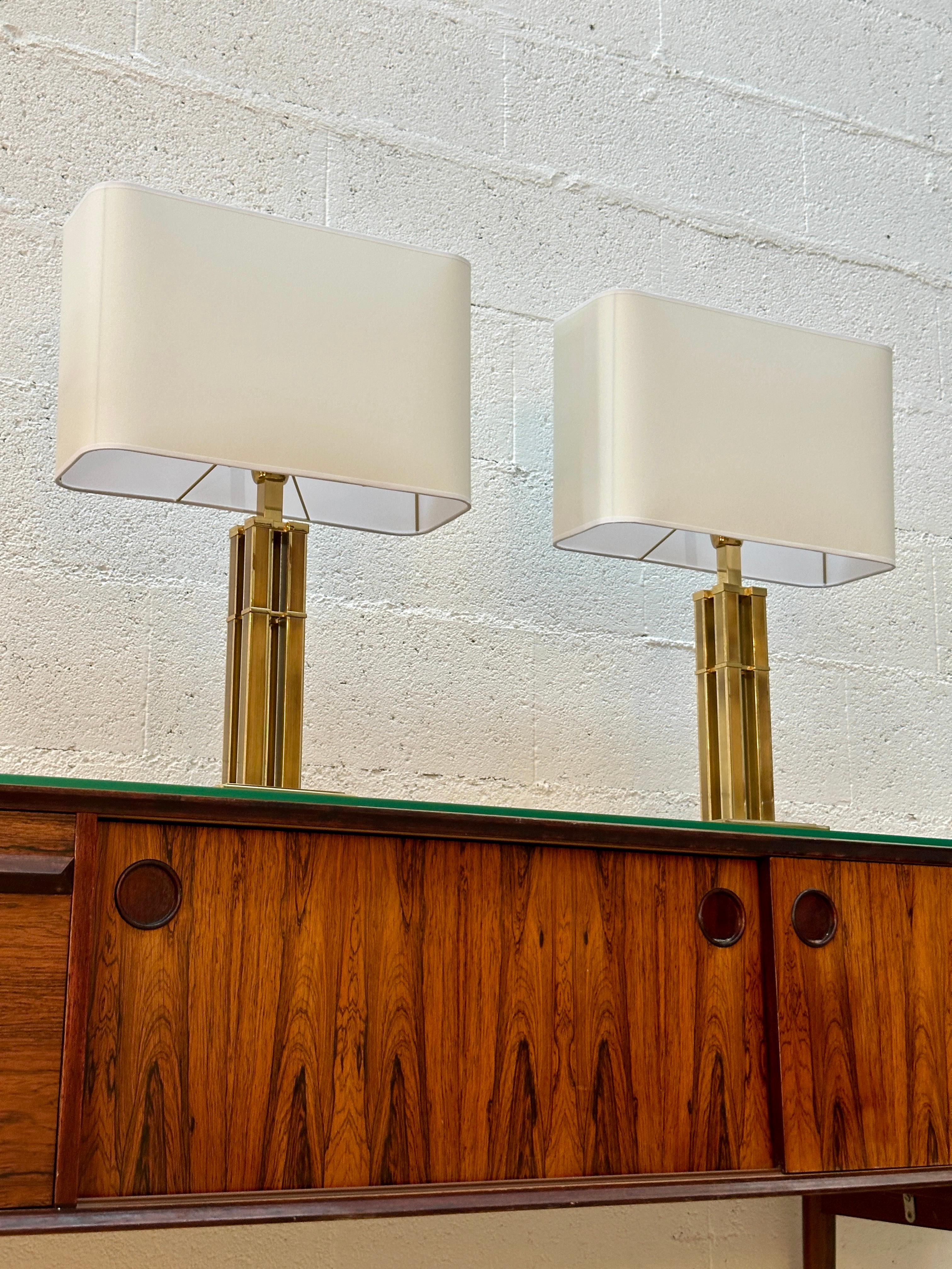 Elegant vintage pair of Romeo Rega-style table lamps, Italy circa 1970s For Sale 7
