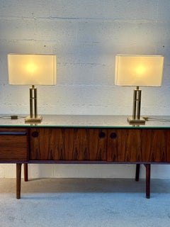 Elegantes Paar Vintage-Tischlampen im Romeo Rega-Stil, Italien, ca. 1970er Jahre