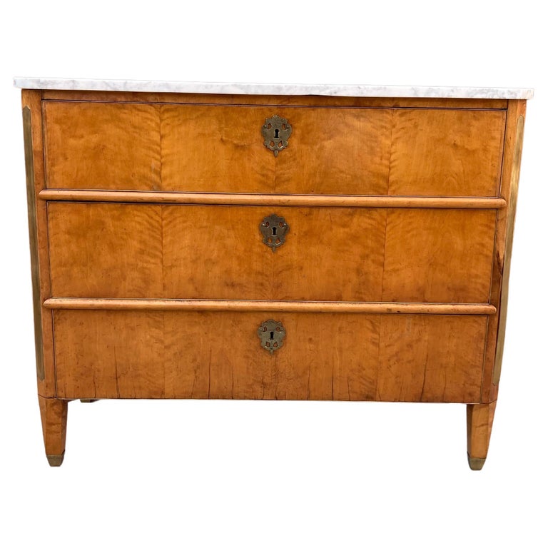 Elegant Vintage Pine and Burlwood Chest of Drawers at 1stDibs
