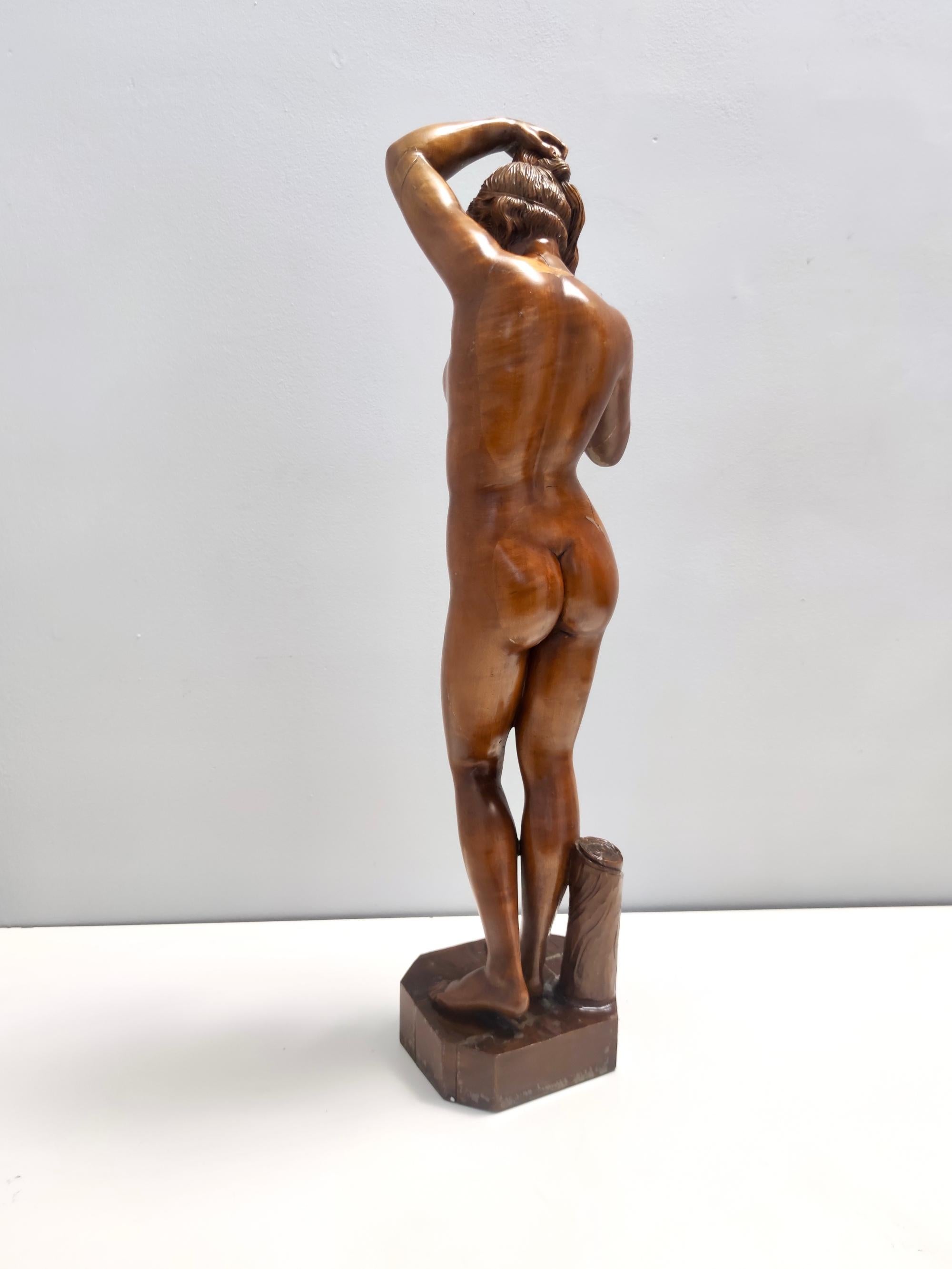 Polished Elegant Vintage Solid Walnut Nude Woman Figure, Cantù, Italy For Sale