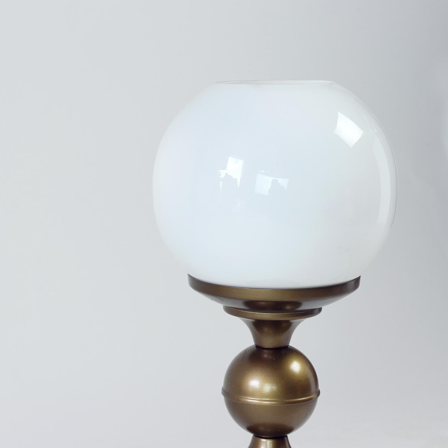 Mid-20th Century Elegant Vintage Table Lamp By Drukov, 1950s For Sale