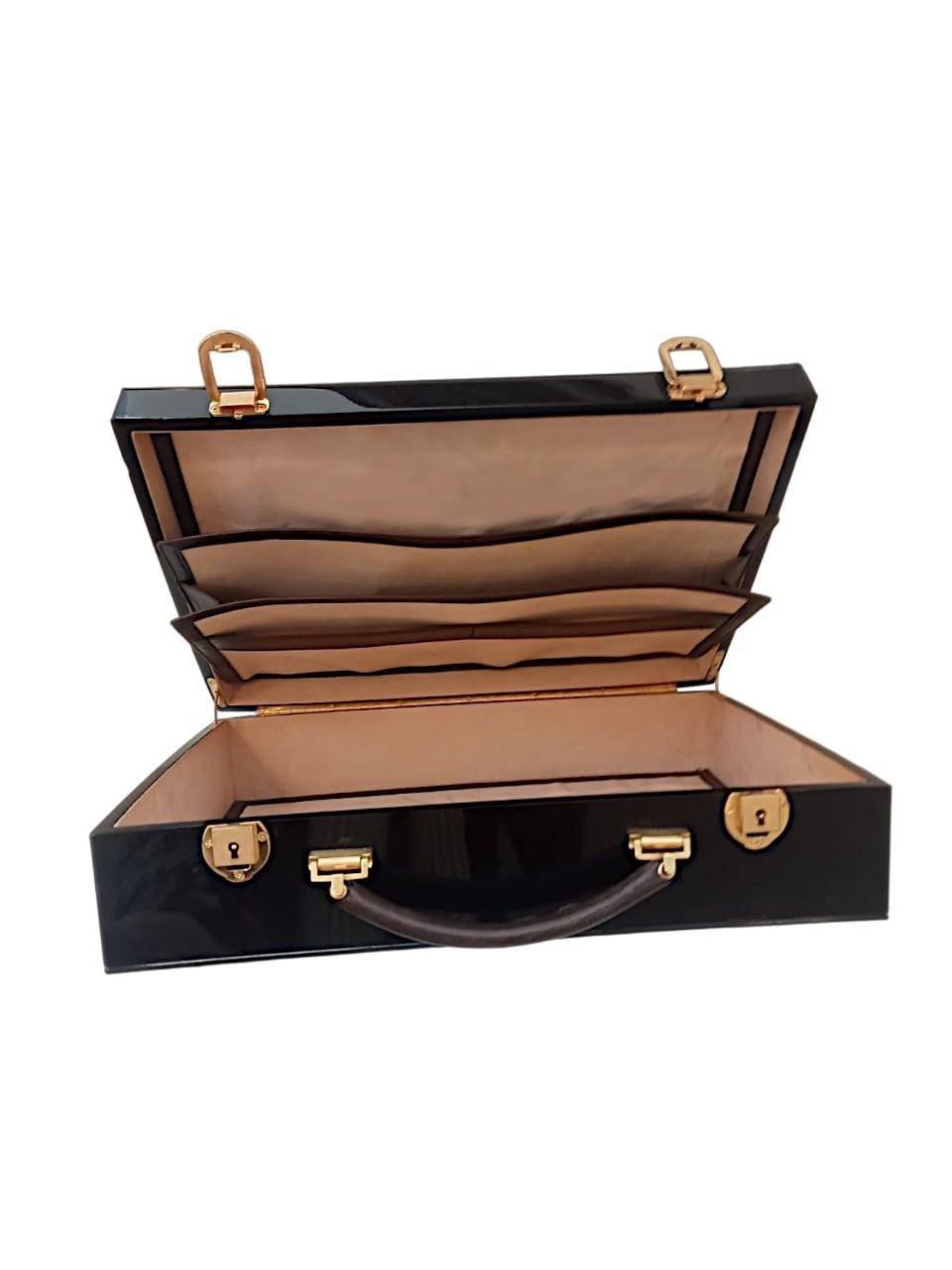 Elegante Vintage-Koffer aus Schildkrötenpanzerharz, 19. Jahrhundert. im Angebot 2