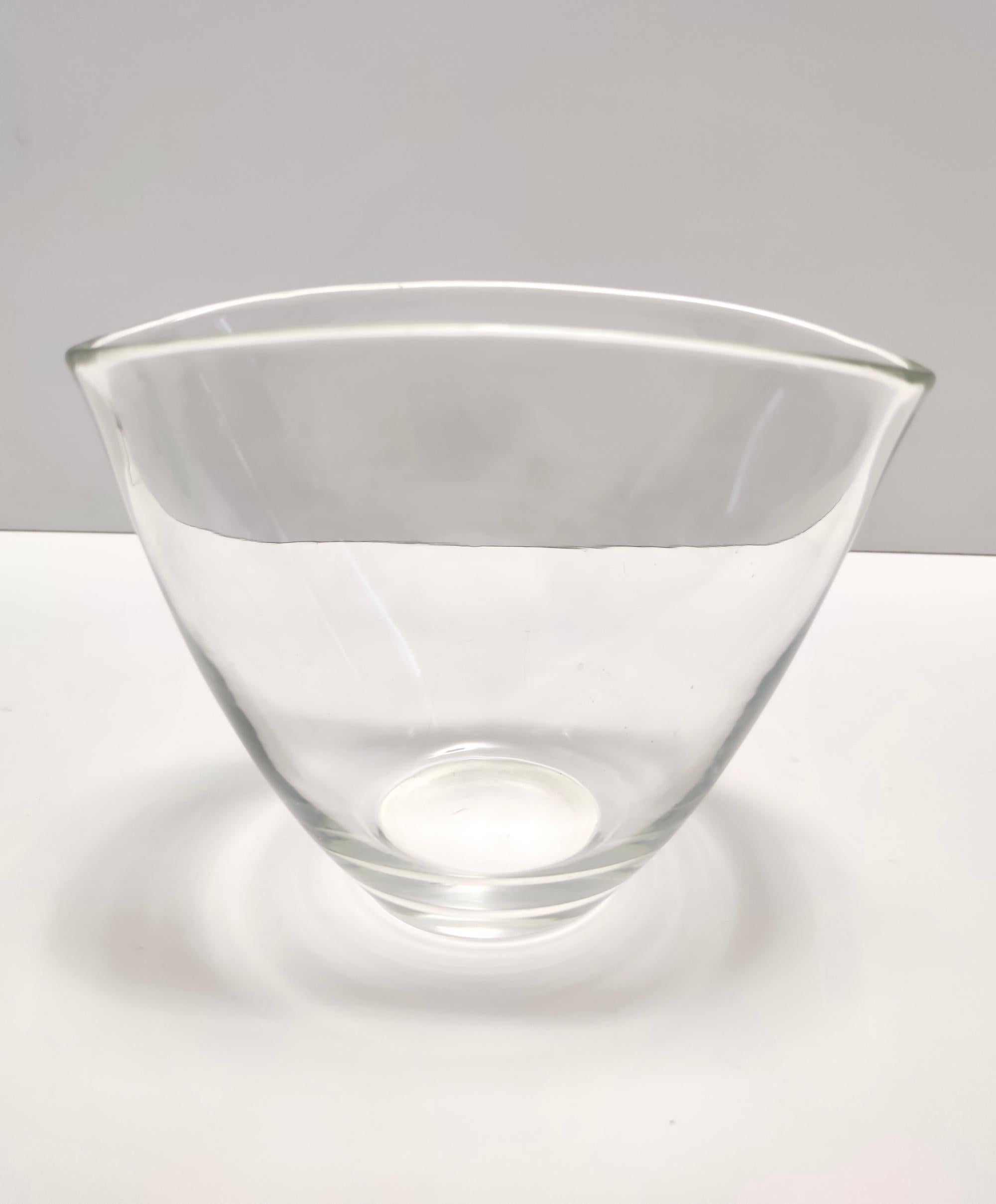 Italian Elegant Vintage Transparent Hand-Blown Murano Glass Vase, Italy For Sale