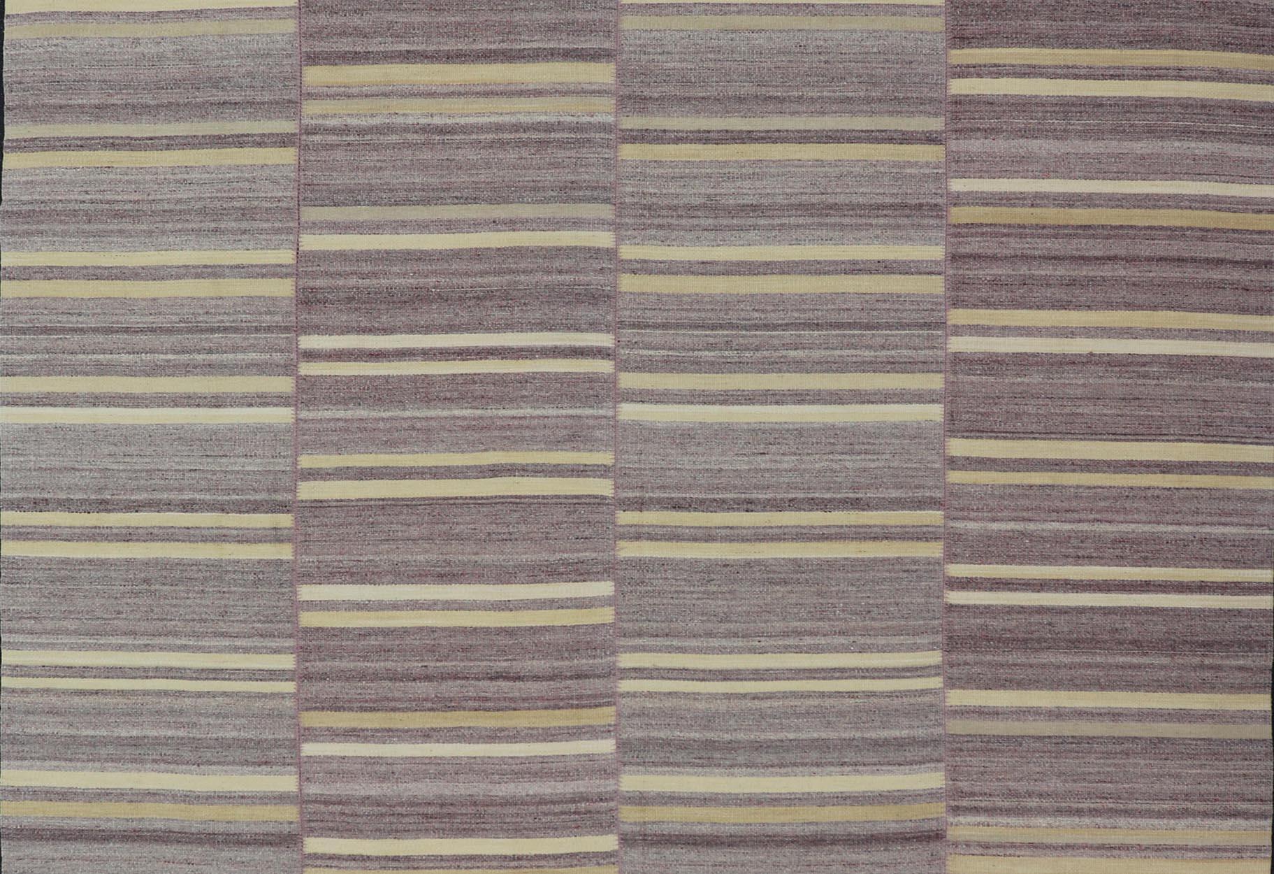Elegant Vintage Turkish Kilim Rug with Mauve and Yellow Stripes 9'6 x 11'0 In Good Condition For Sale In Atlanta, GA