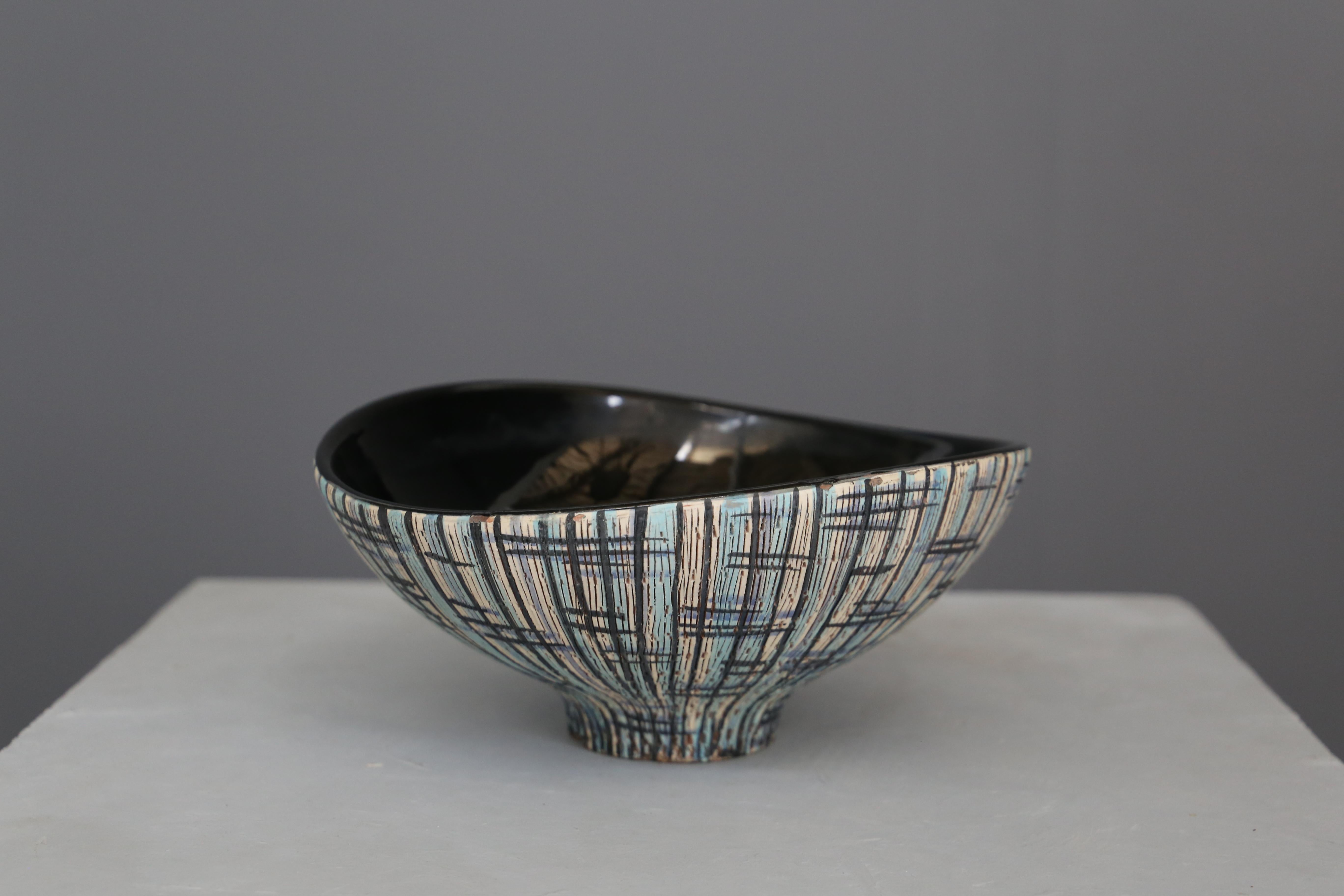 Ceramic Elegant Vintage Vase by Aldo Londi for Bitossi