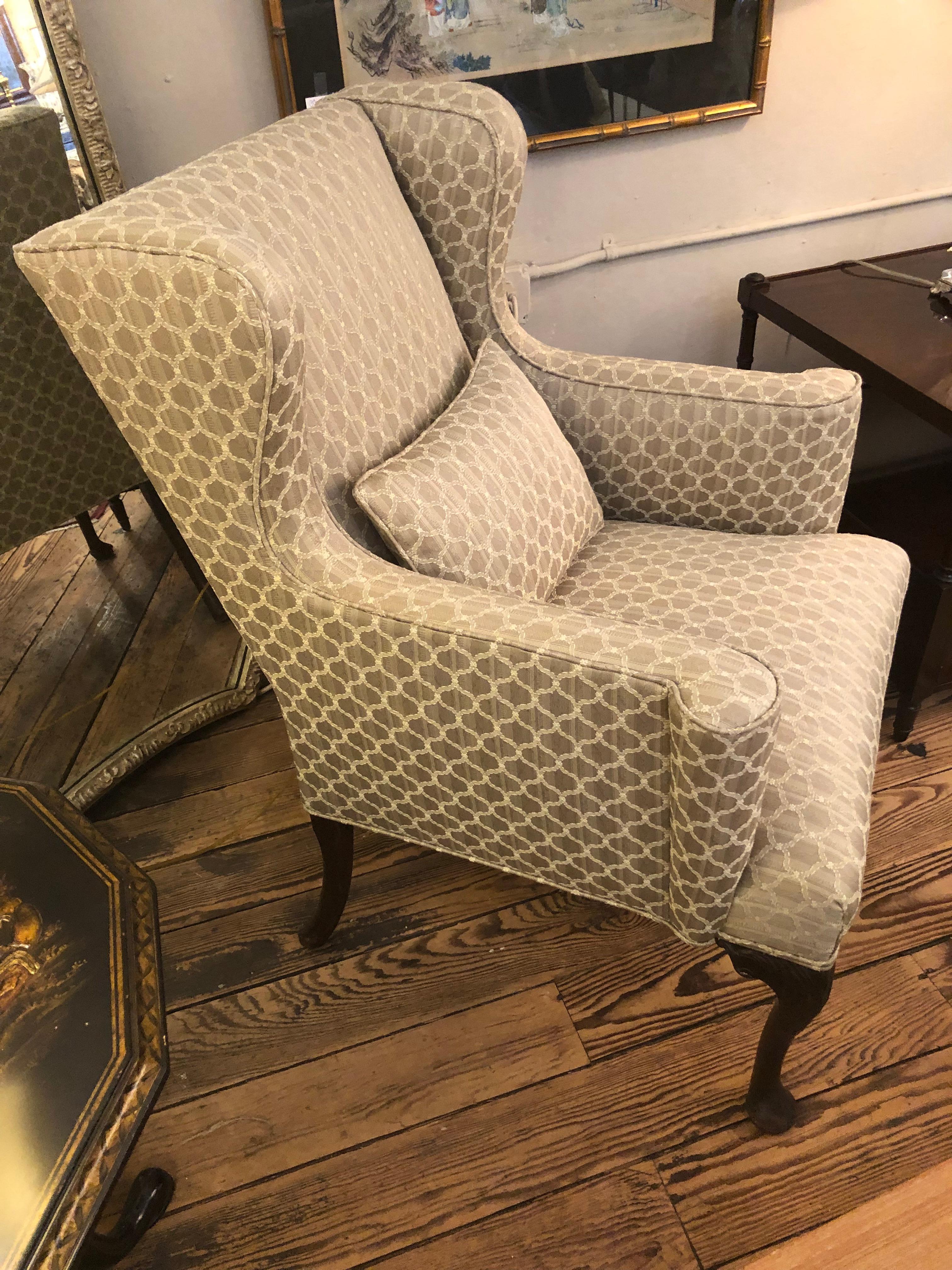 Elegant Vintage Wingback Upholstered Chair 3