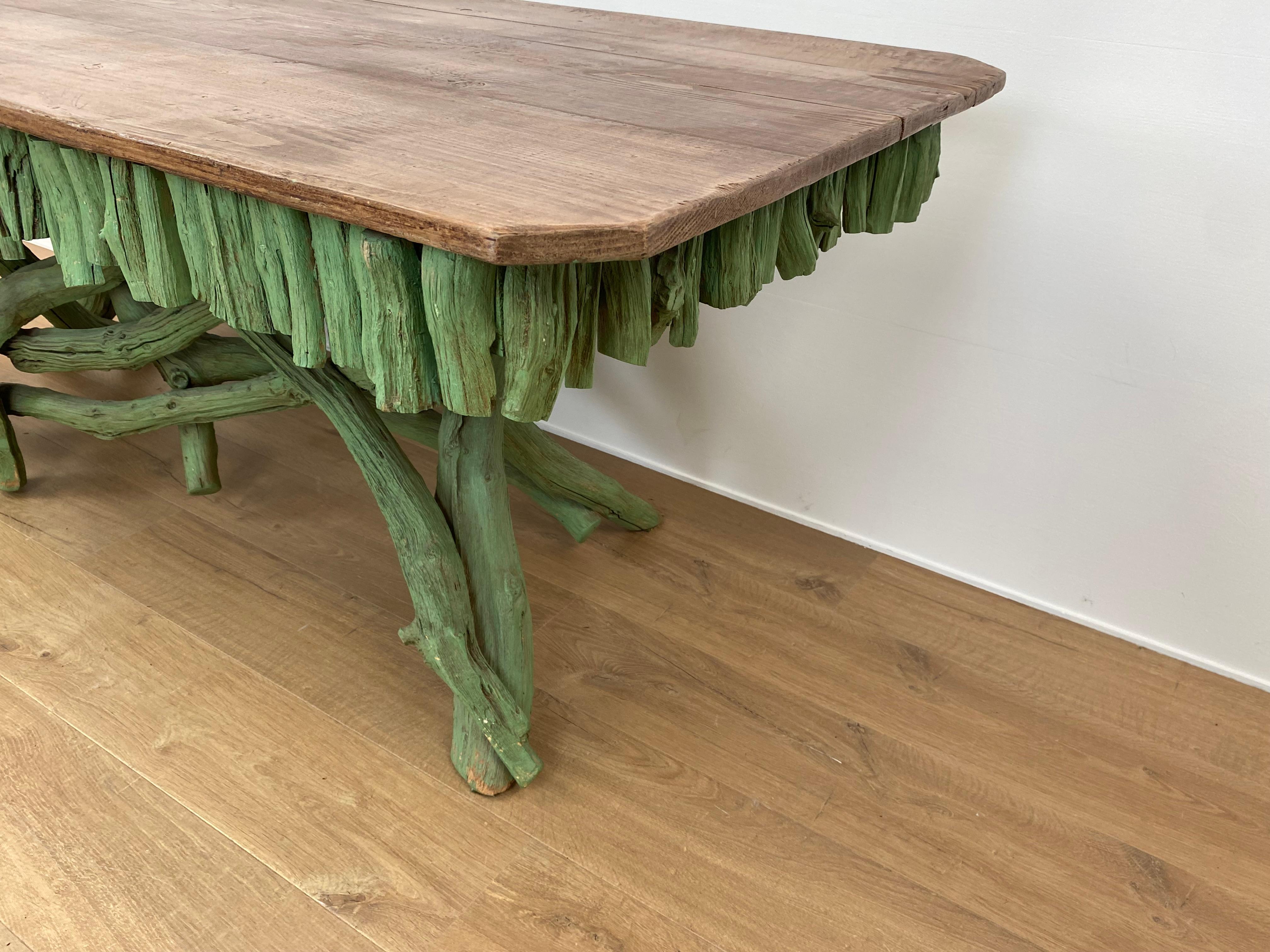 Elegant Vintage Wooden Branch Tables in a  Vivid Green Color For Sale 7