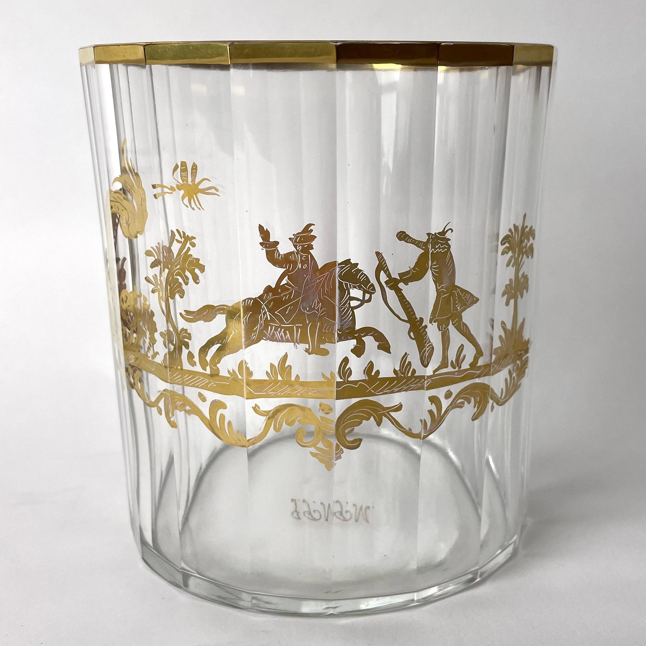 Elegance du service à vodka en verre de cristal de la première moitié du 19e siècle Bon état - En vente à Knivsta, SE