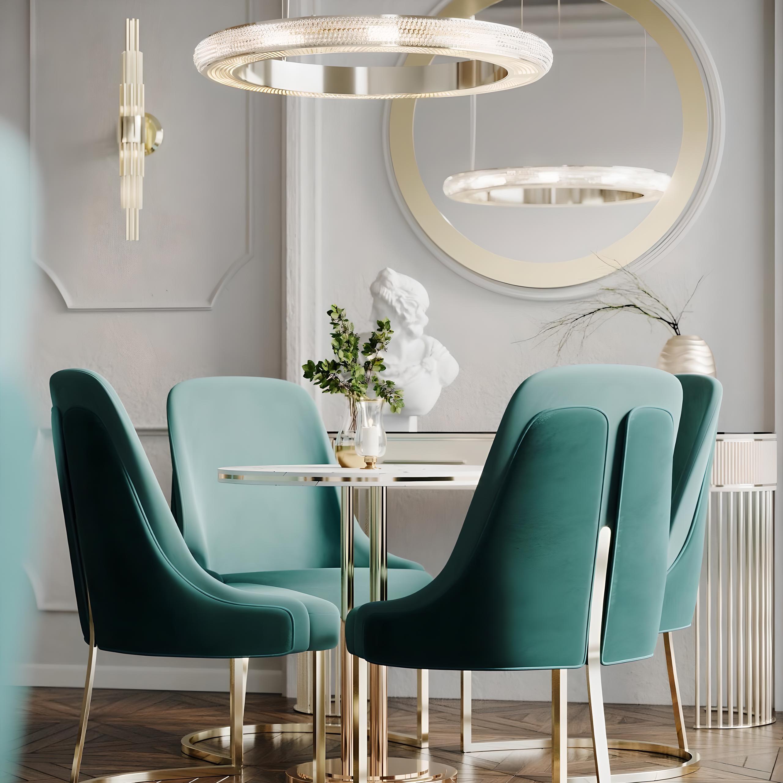 Elegance Wall Light avec de longs tubes en laiton plaqué or Neuf - En vente à NEW YORK, NY