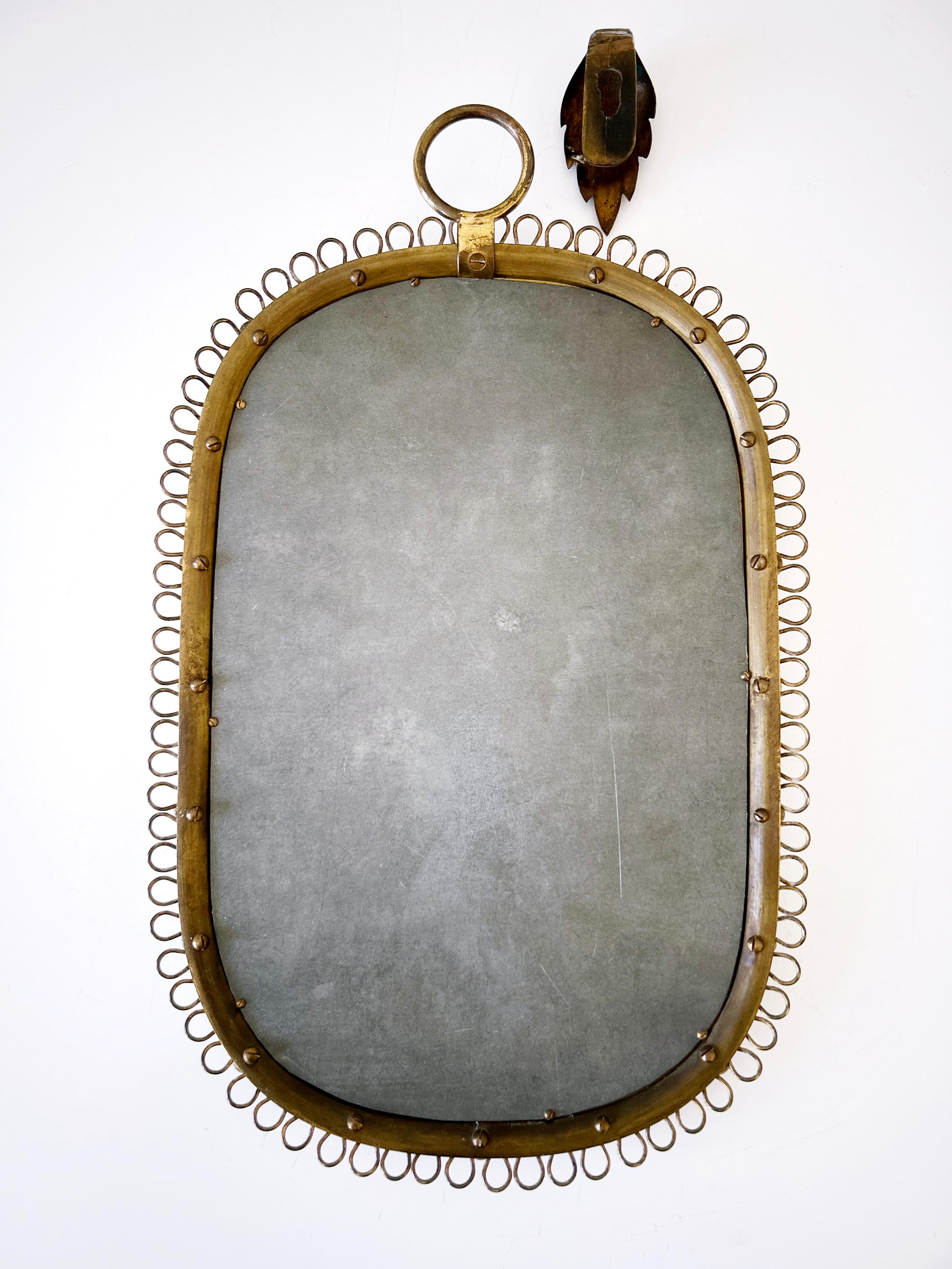 Elegant Wall-Mounted Mirror by Josef Frank for Svenkst Tenn Sweden 1950s en vente 12