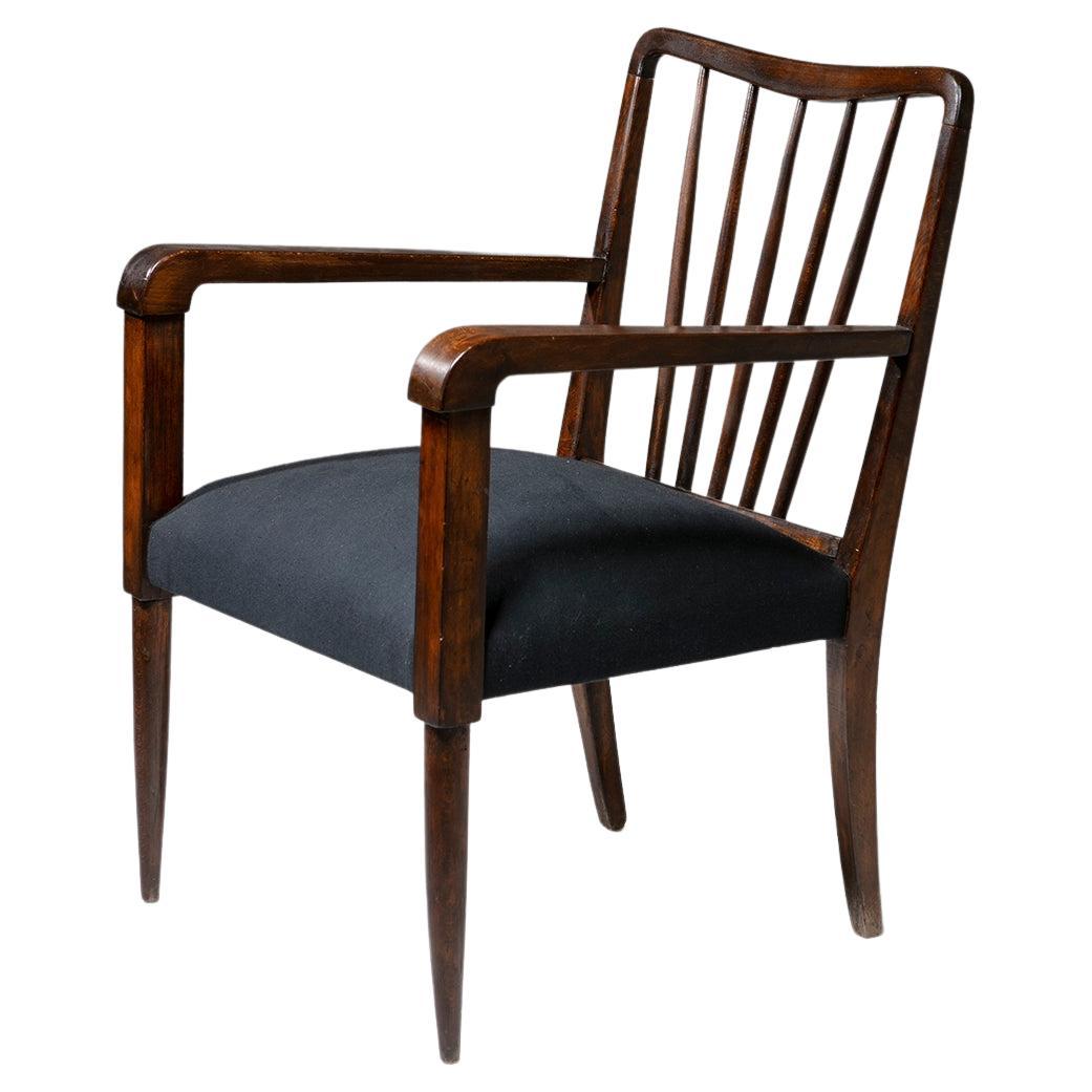 Elegant Walnut Paolo Buffa Styled Armchair, Italy, 1950s For Sale