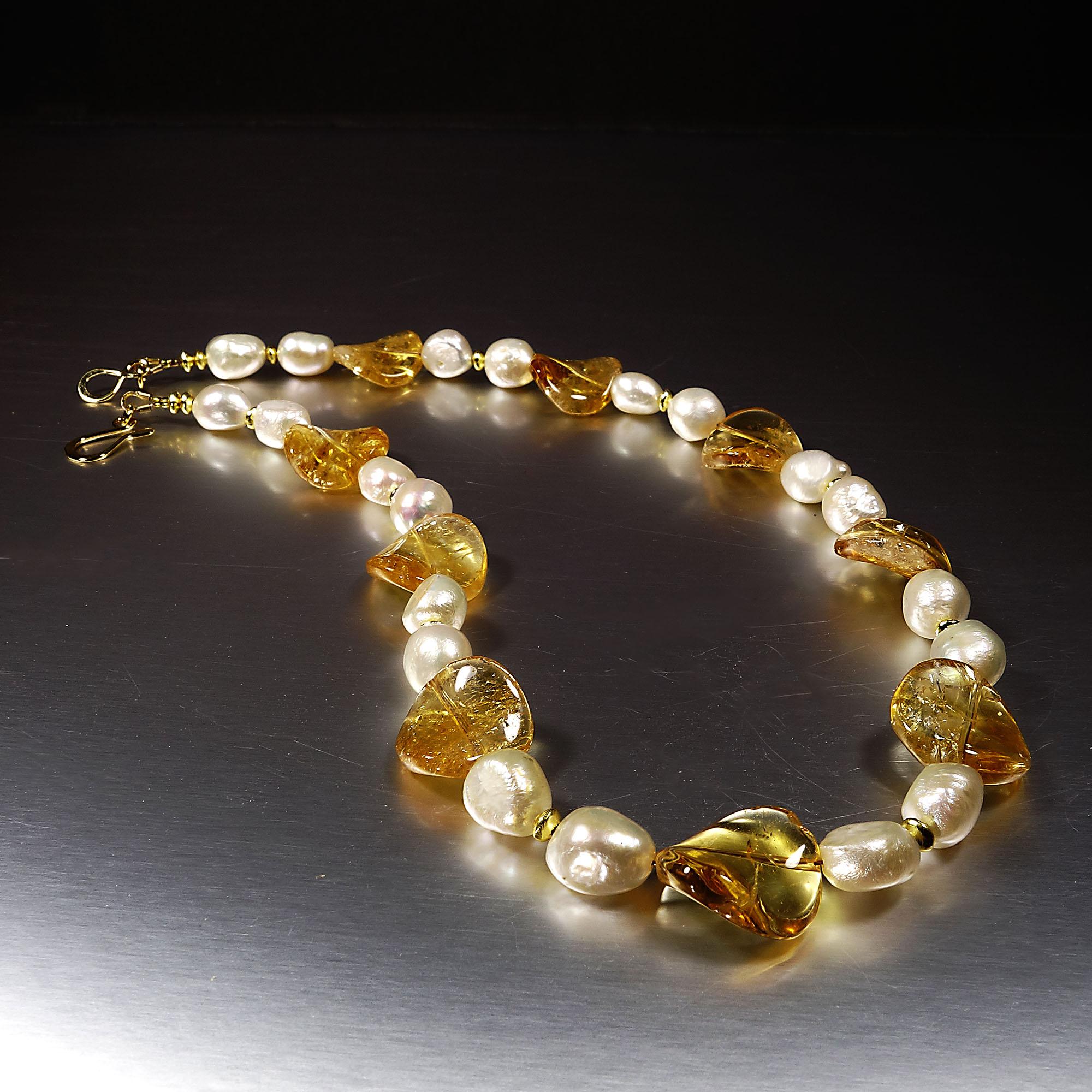 Gemjunky Elegant Wavy Citrine and Baroque Pearl Choker Necklace 2