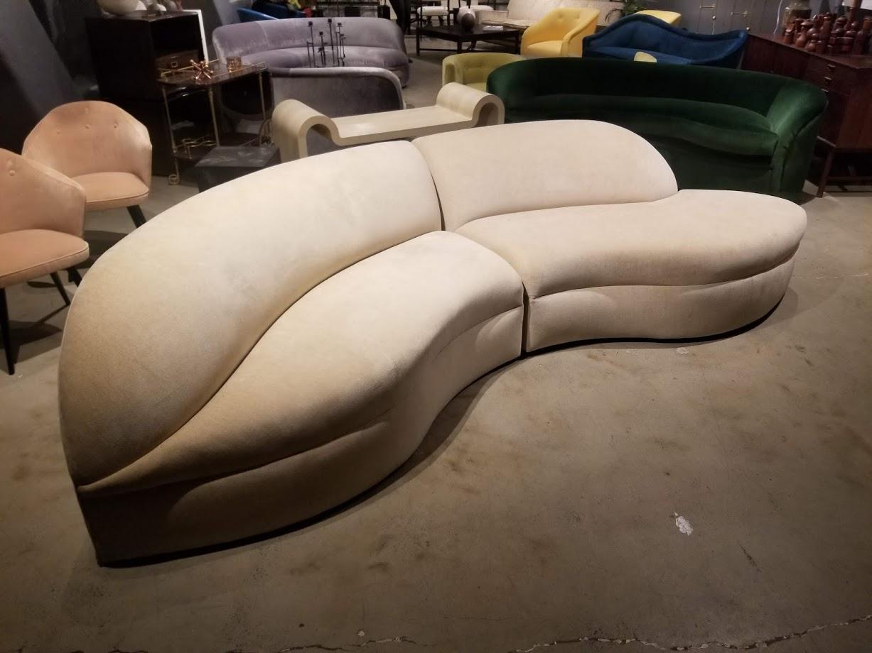 American Elegant Weiman Preview Sectional Serpentine Curved Sofa