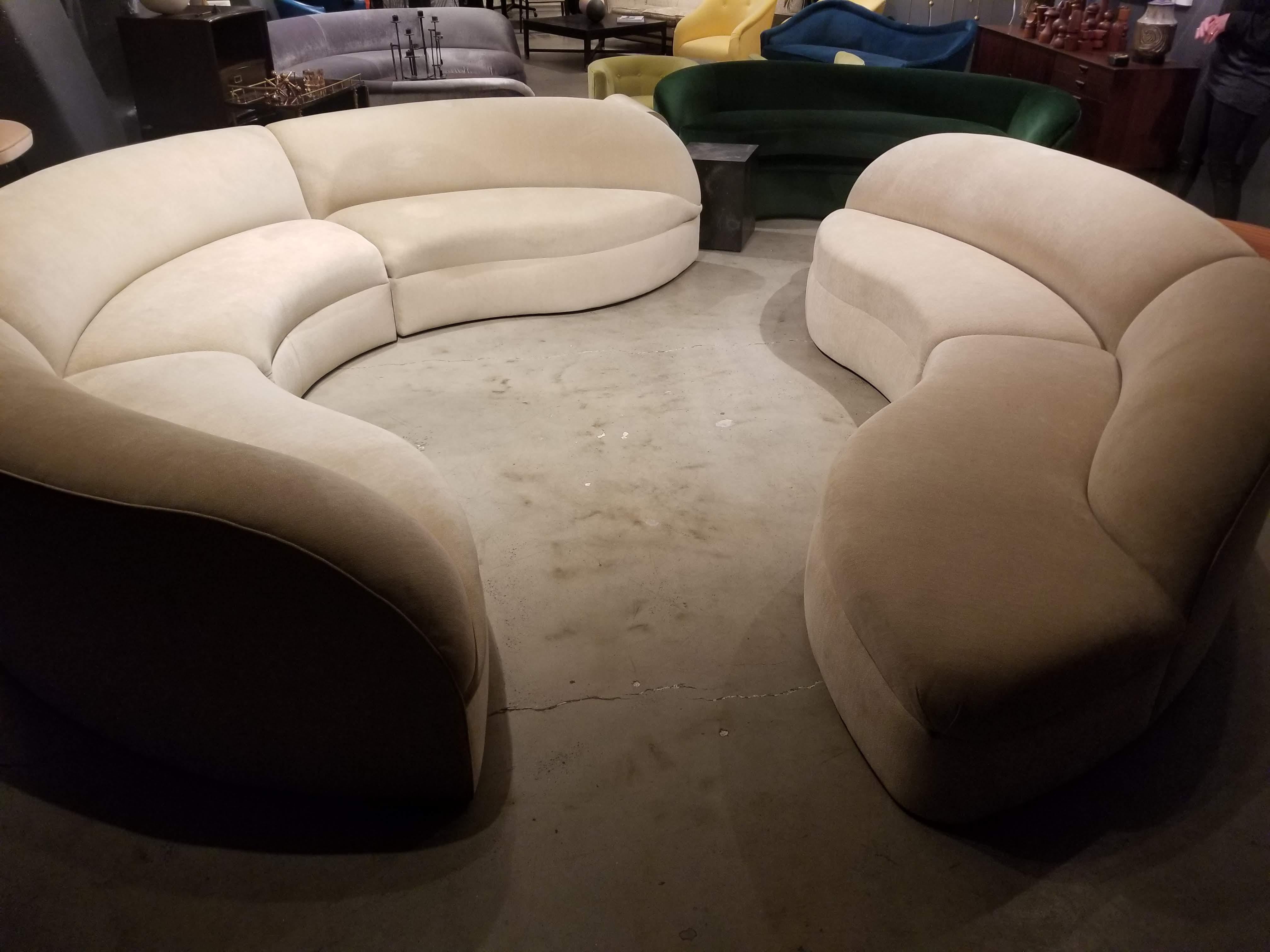 Wool Elegant Weiman Preview Sectional Serpentine Curved Sofa