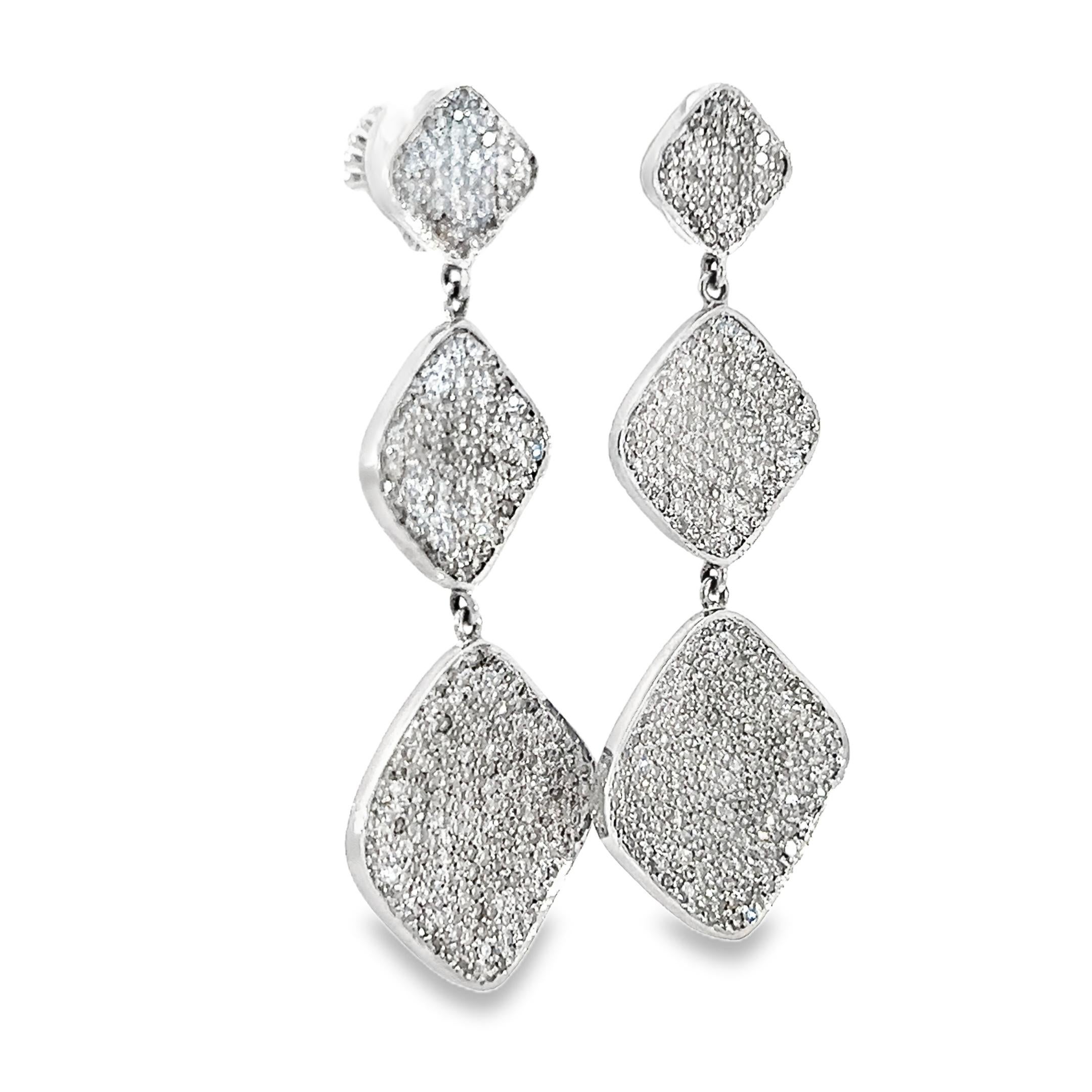 Round Cut Elegant White Gold Diamond Earrings For Sale