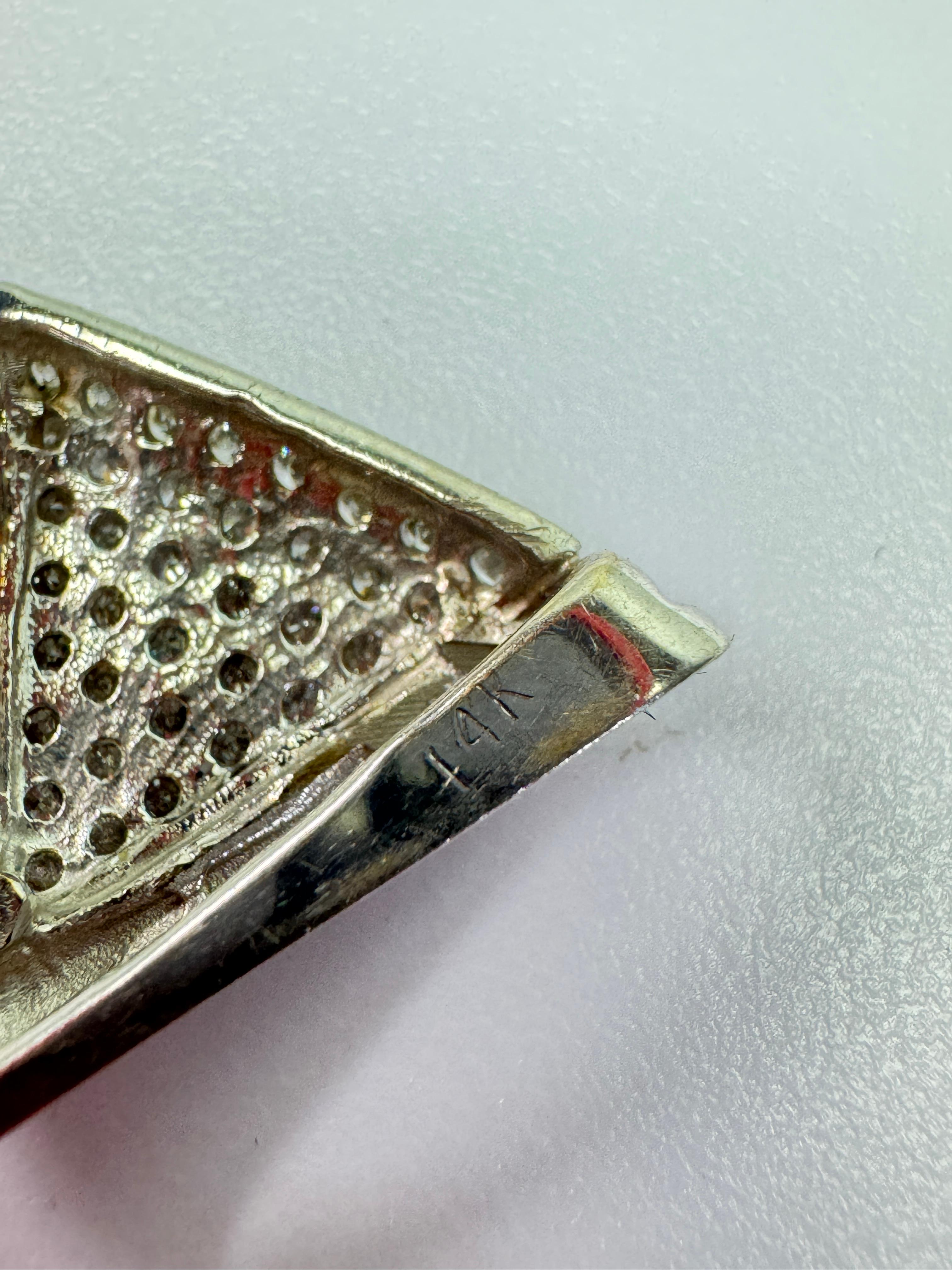 Elegante pendente con diamante in oro bianco in vendita 1