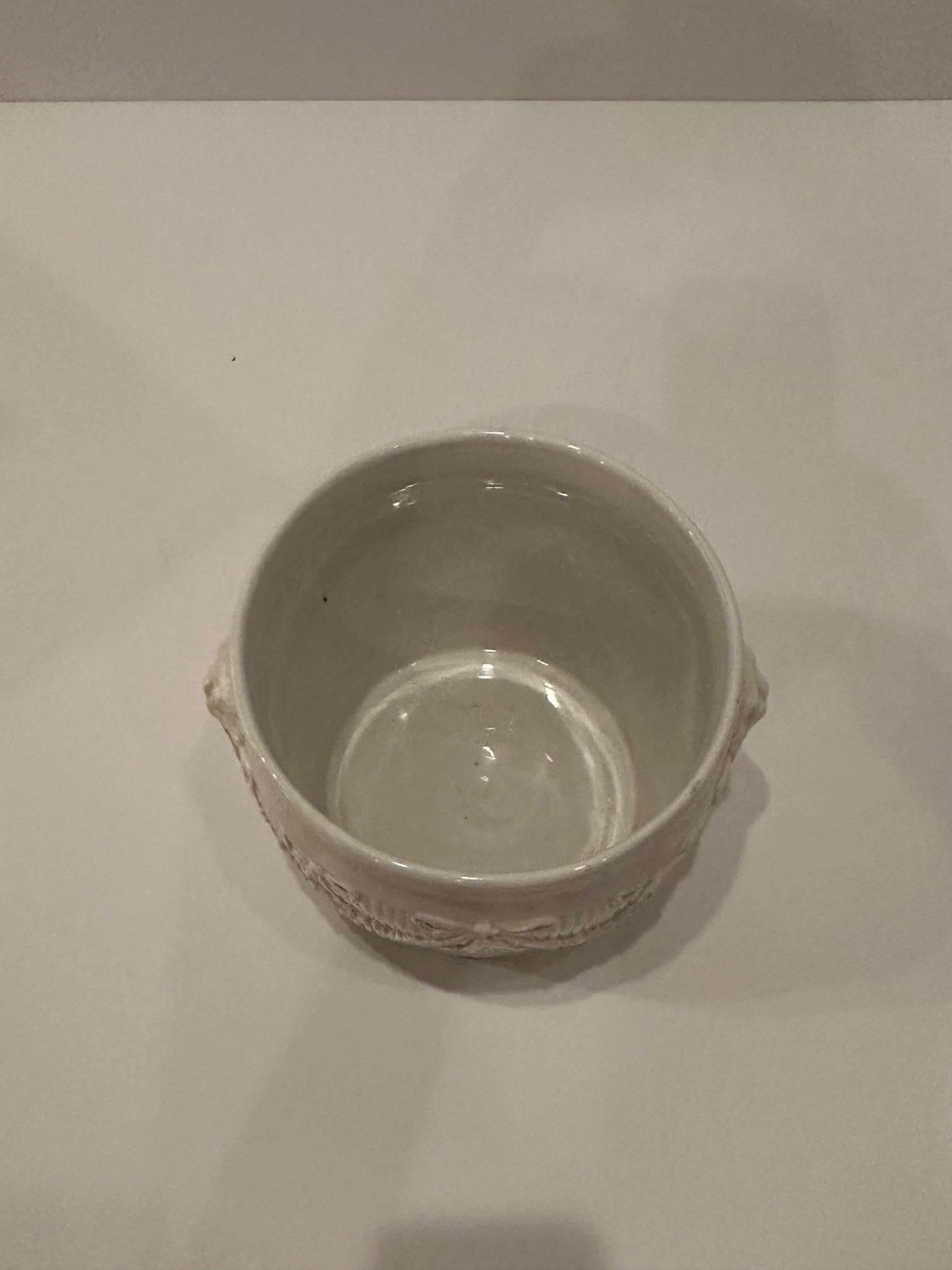 Elegante Jardinera de Cerámica Italiana Blanca Regencia en venta