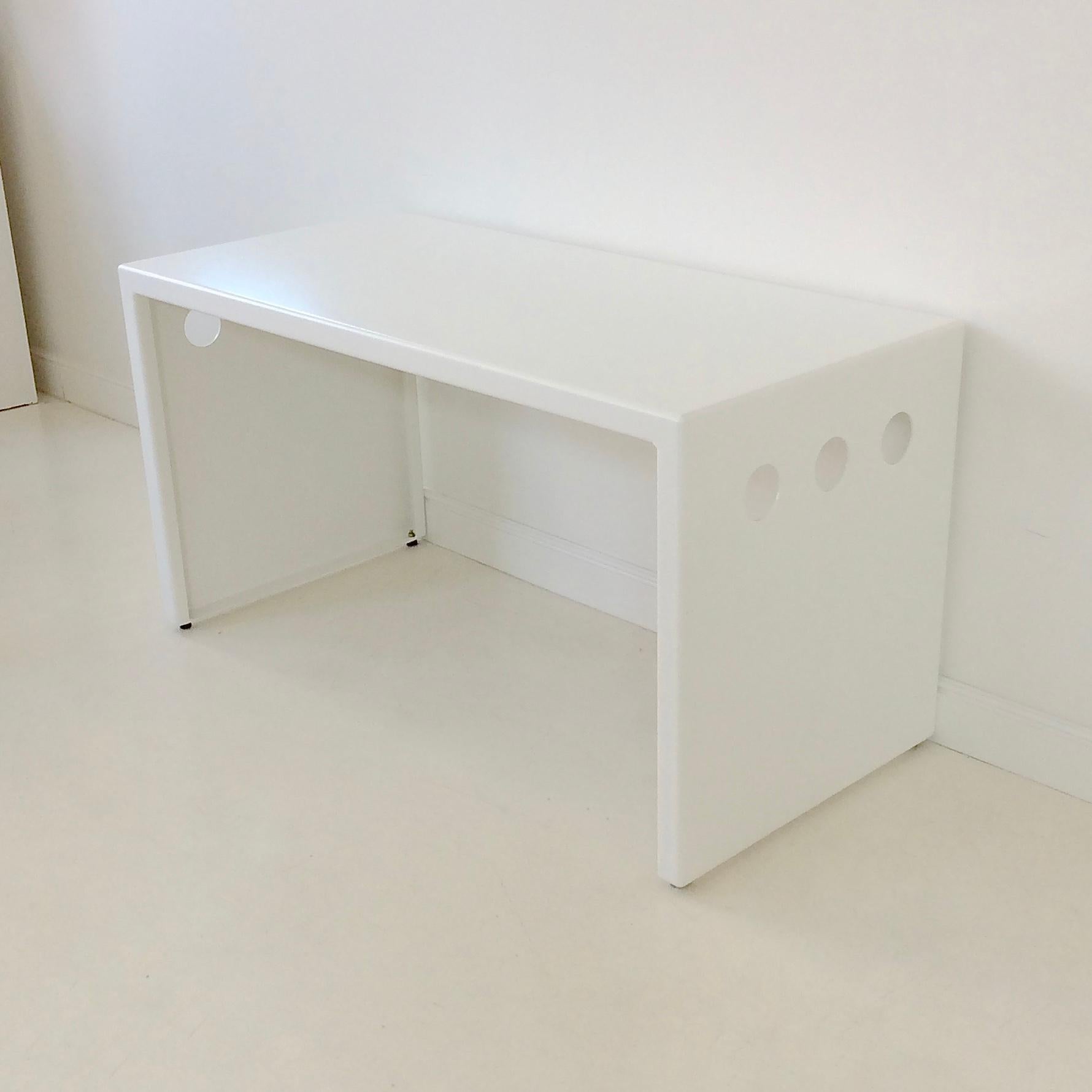 Elegant White Lacquered Metal Console/Desk, circa 1980 6