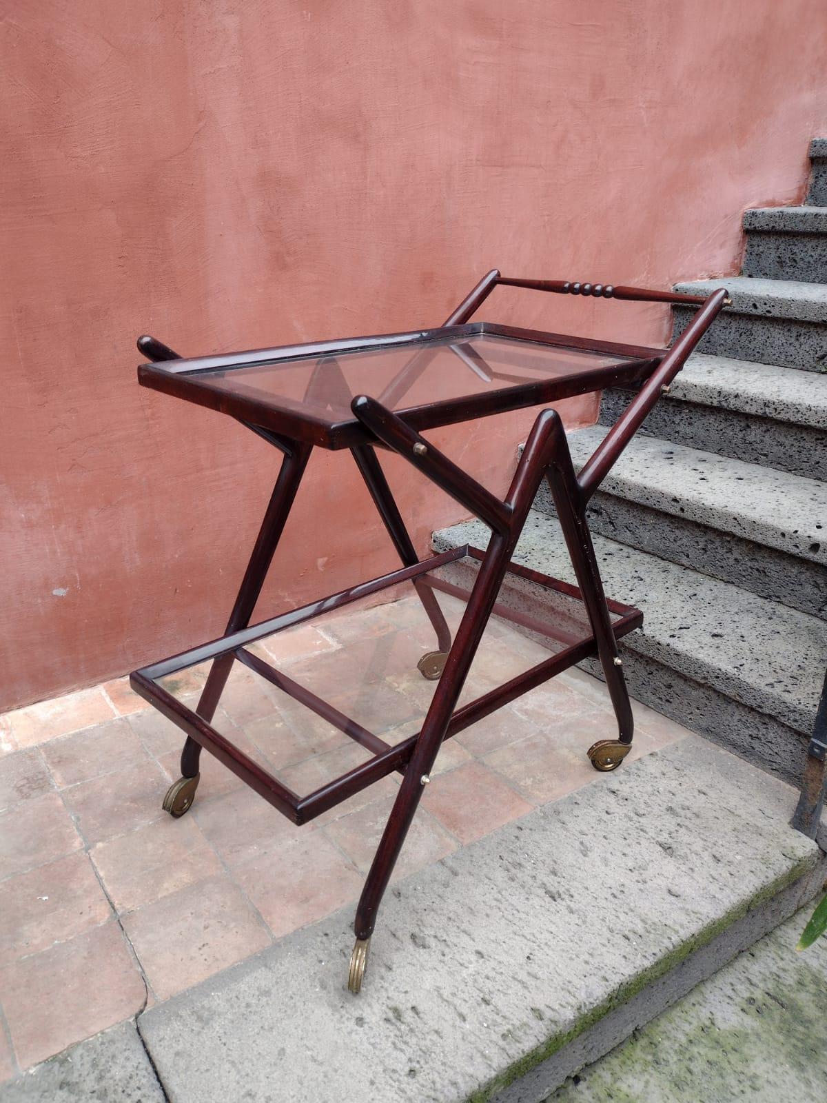 Italian Elegant Wood and Glass Bar Cart Italy, 1950s For Sale