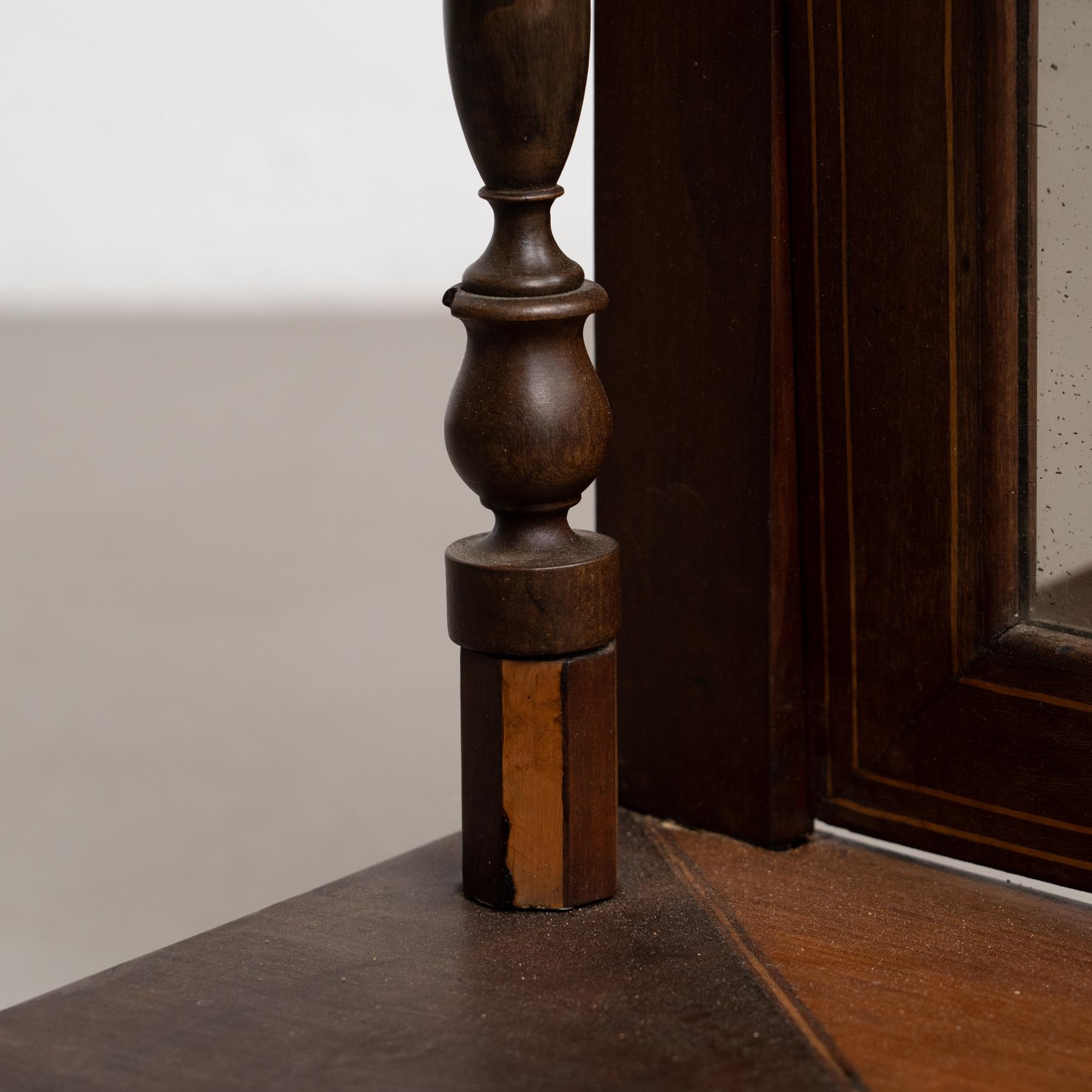 Élégant meuble-lavabo et miroir en bois avec tiroir - Début du 20e siècle, Circa 1940 en vente 6