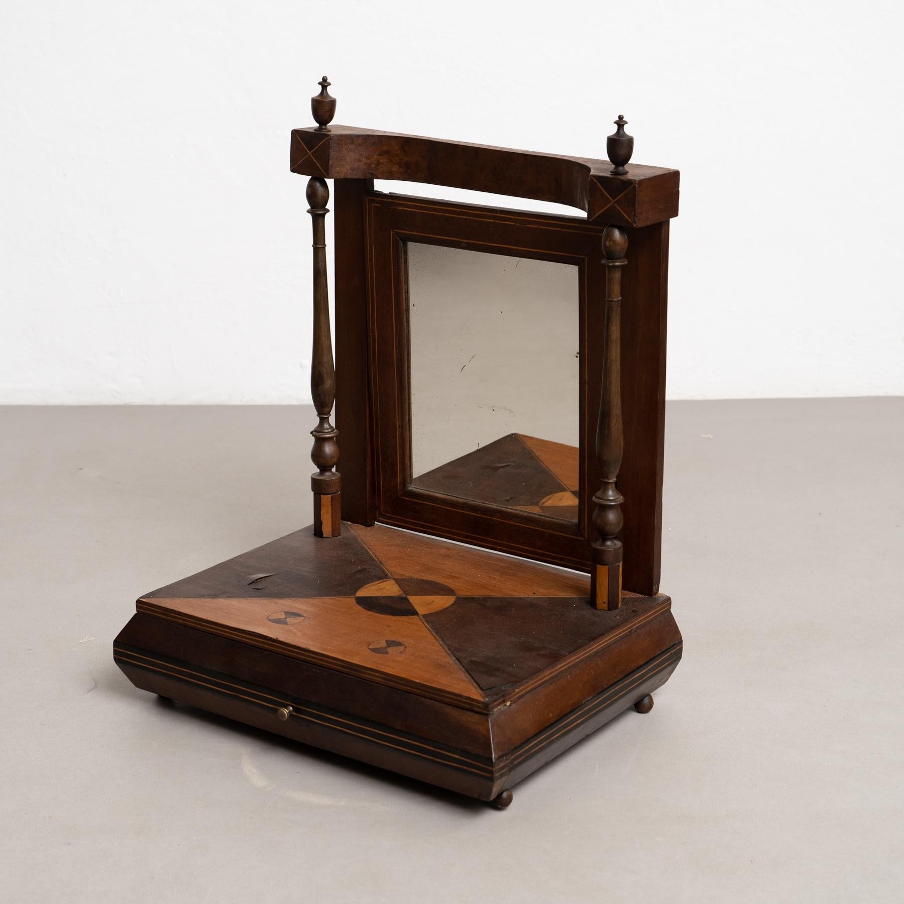 Français Élégant meuble-lavabo et miroir en bois avec tiroir - Début du 20e siècle, Circa 1940 en vente