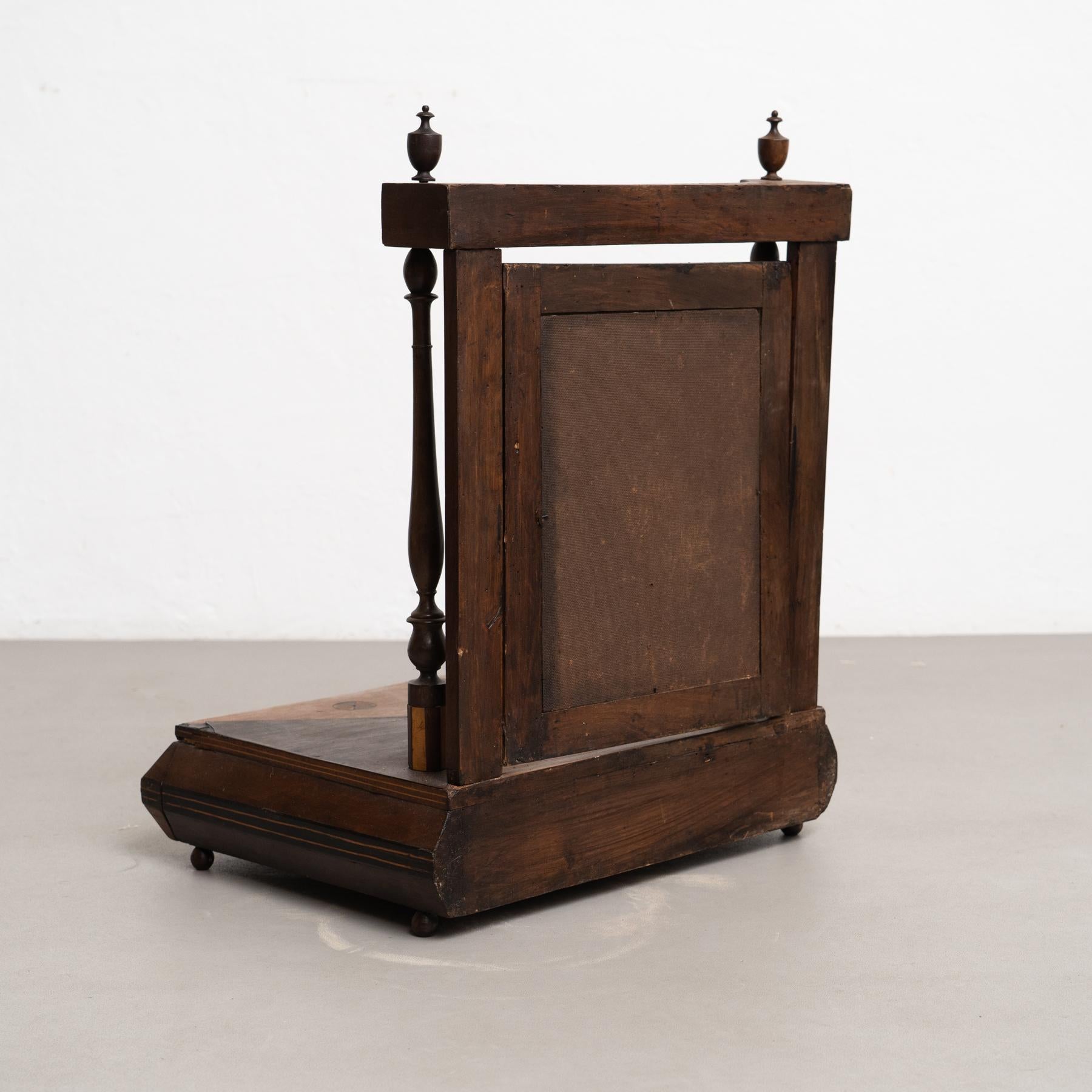 Milieu du XXe siècle Élégant meuble-lavabo et miroir en bois avec tiroir - Début du 20e siècle, Circa 1940 en vente