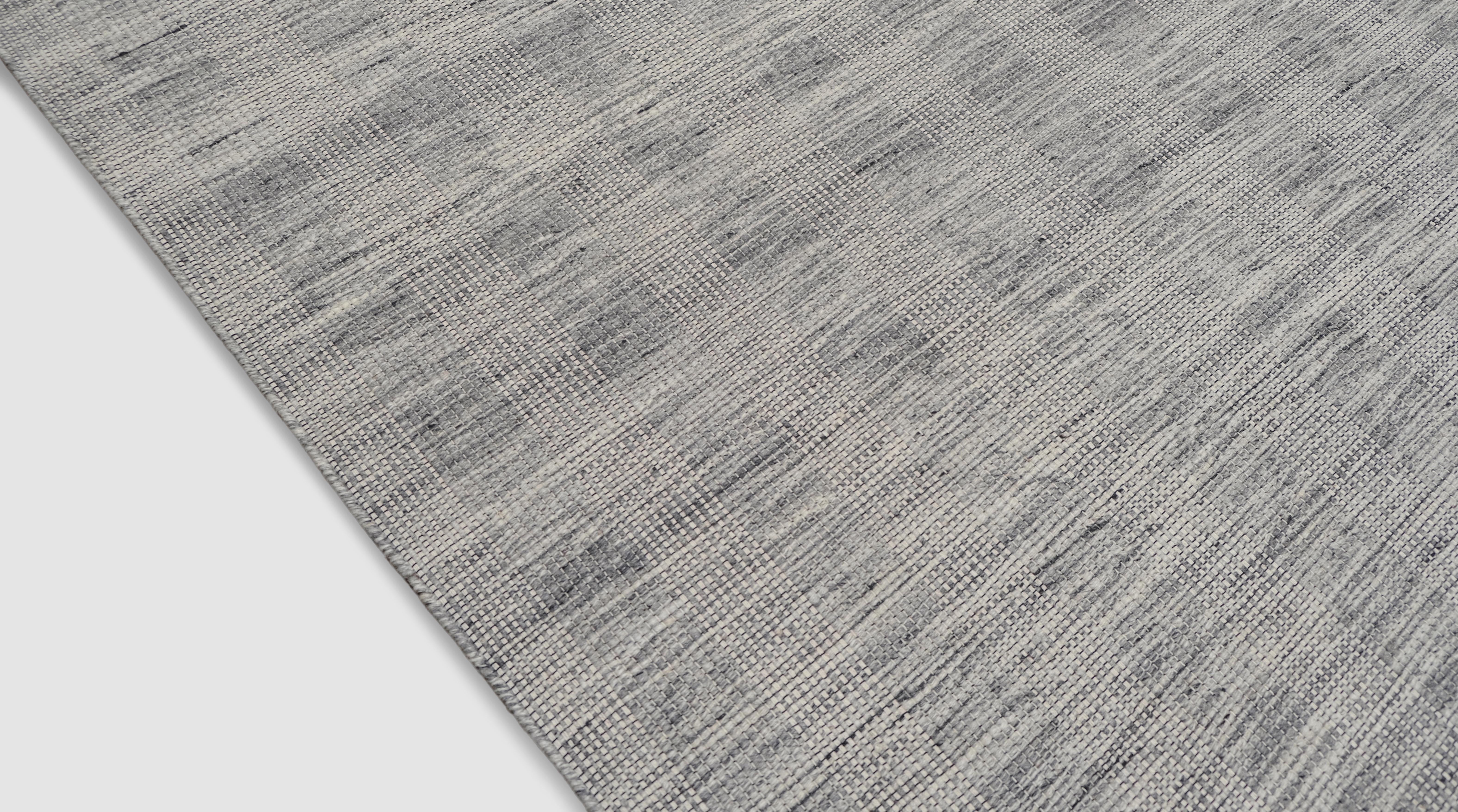 Eleganter gewebter gemusterter Teppich 8'x10' (Indisch) im Angebot