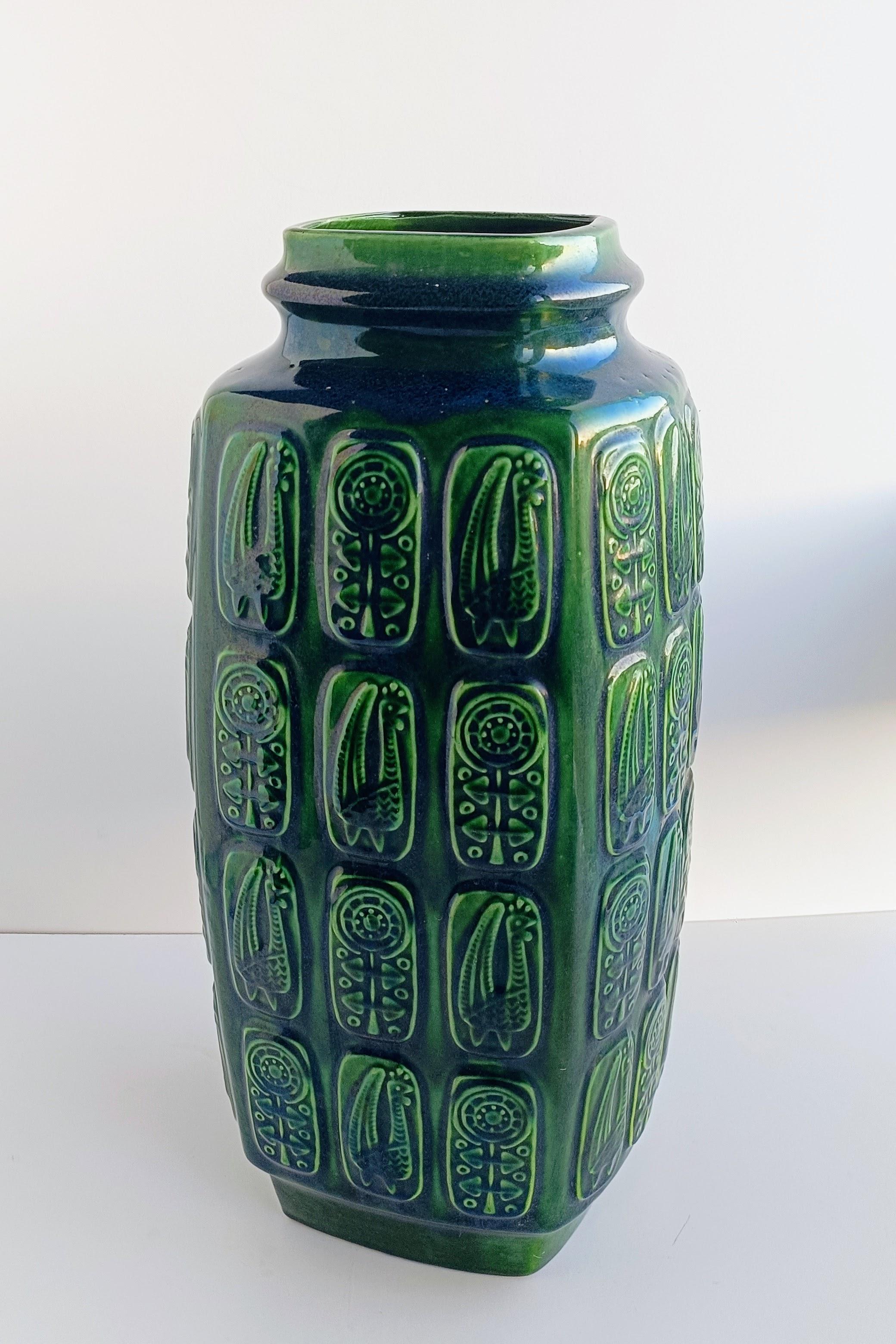 Vernissé Elegance XL Vase Vintage en Poterie West German Pottery par Bodo Mans pour Bay Ceramic, 1960s en vente