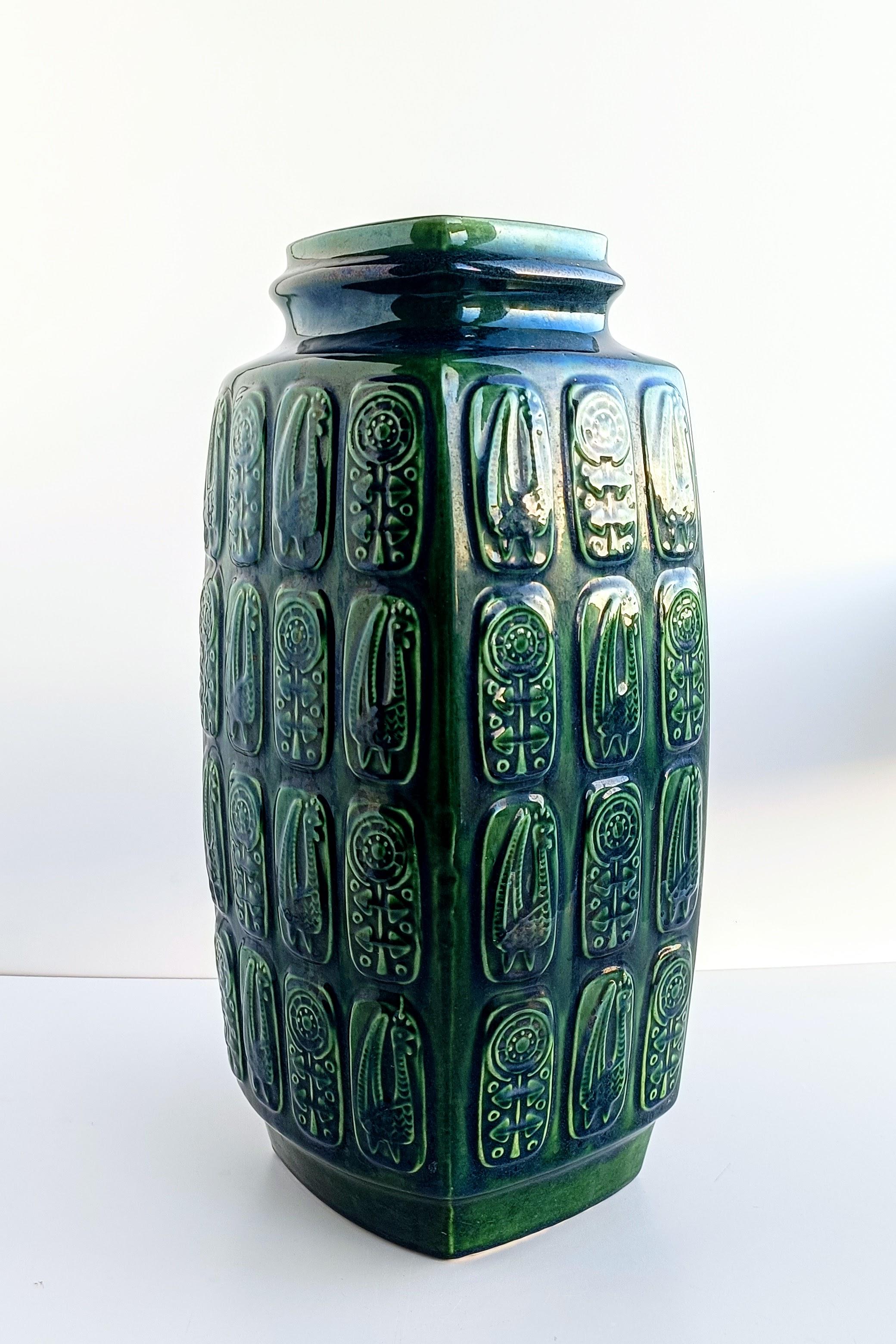 Elegant XL Vintage West German Pottery Vase by Bodo Mans for Bay Ceramic, 1960s For Sale 1