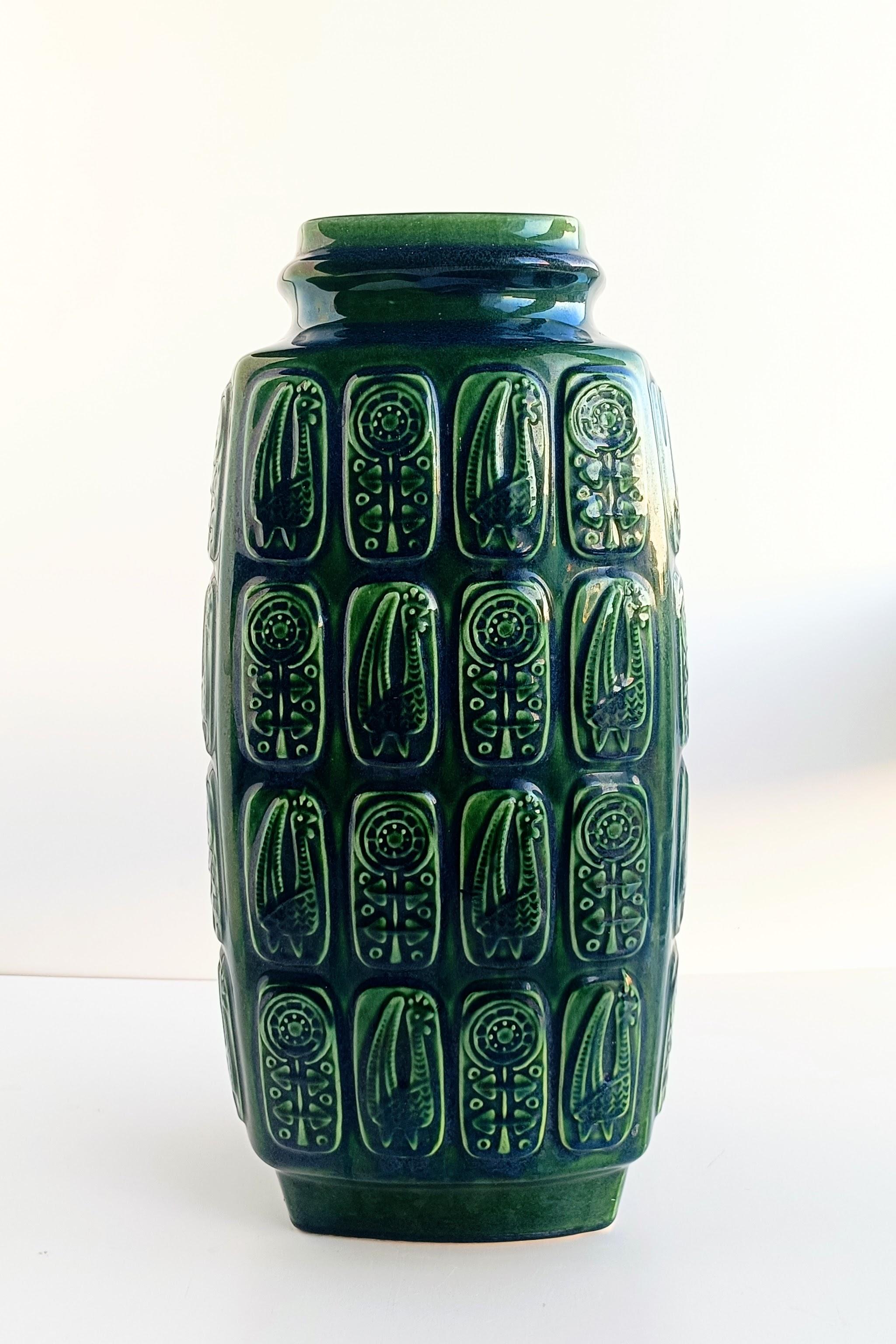 Elegant XL Vintage West German Pottery Vase by Bodo Mans for Bay Ceramic, 1960s For Sale 3