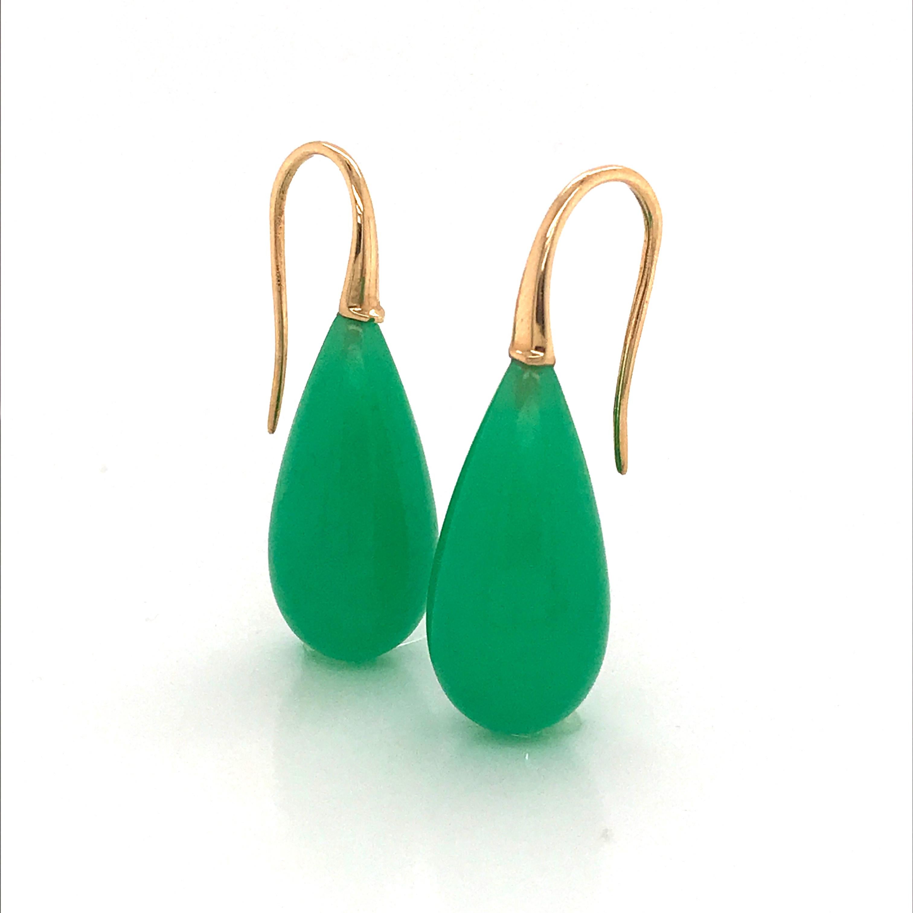 Elegant Yellow Gold and Jade Drop Earrings 18 Karat 5